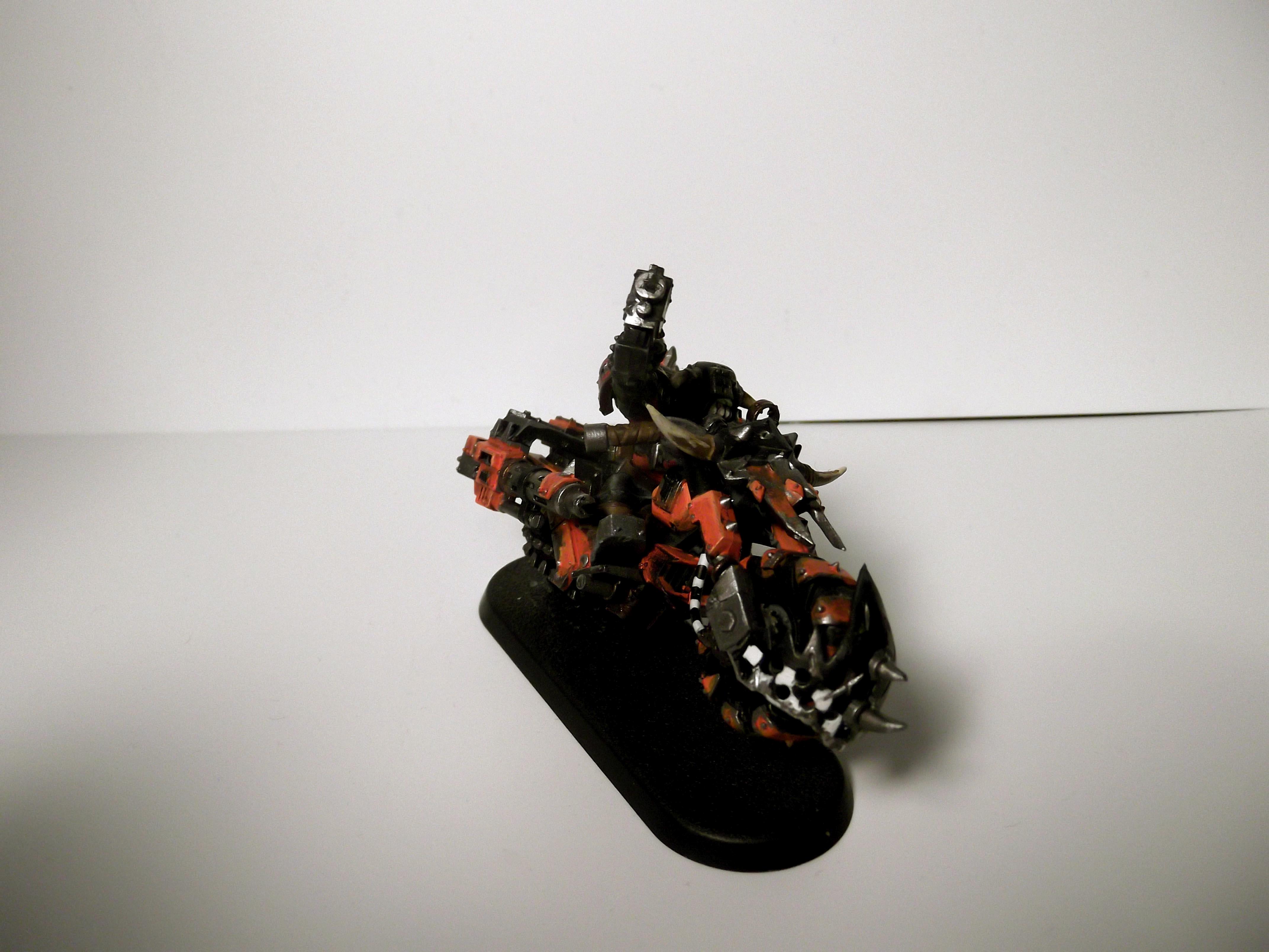 Not the best pic but the other image just makes it look like the ork is falling over