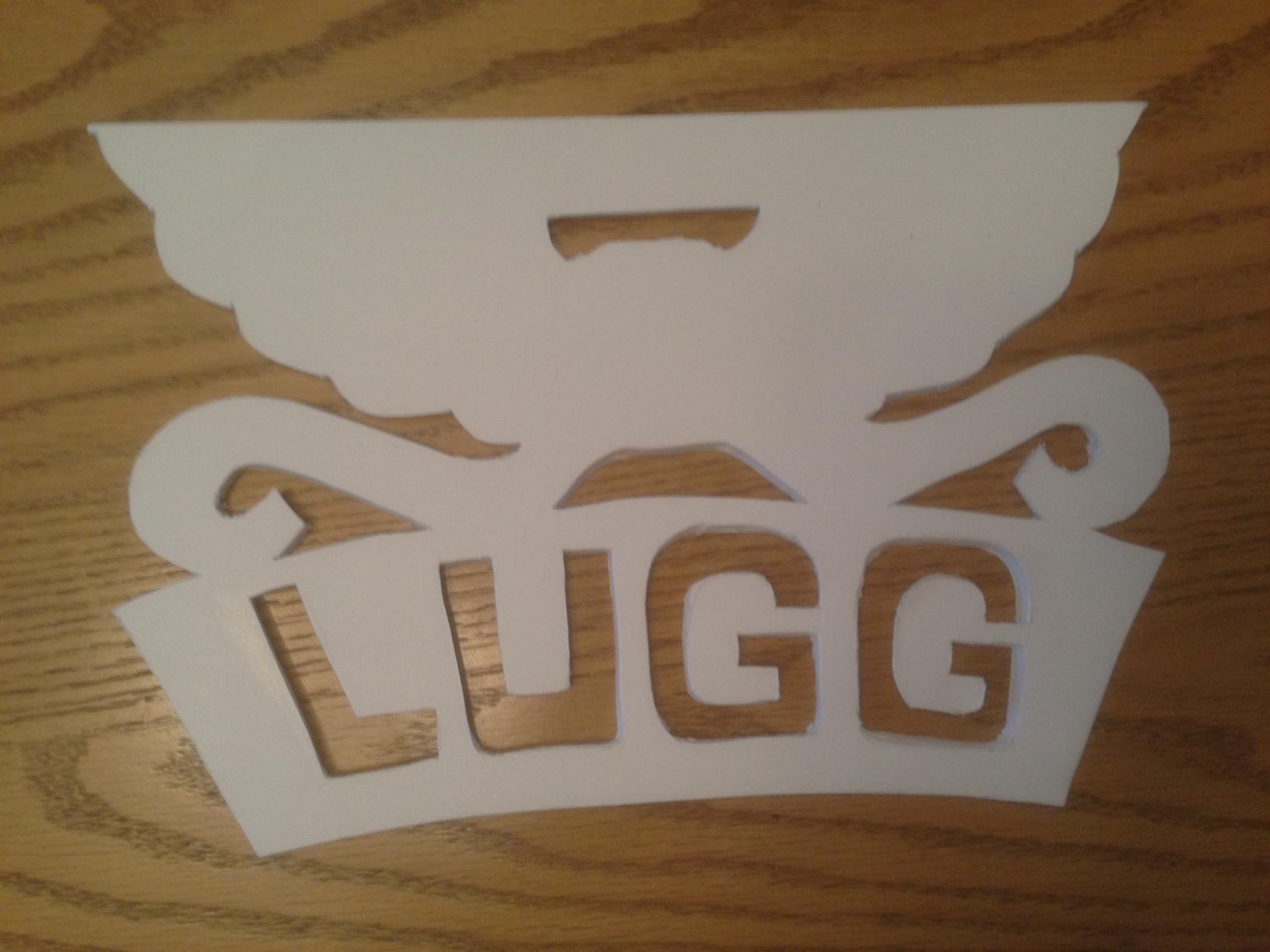 Cut out the lower part of the symbol, with the dreads name of the marine inside. Marine LUGG