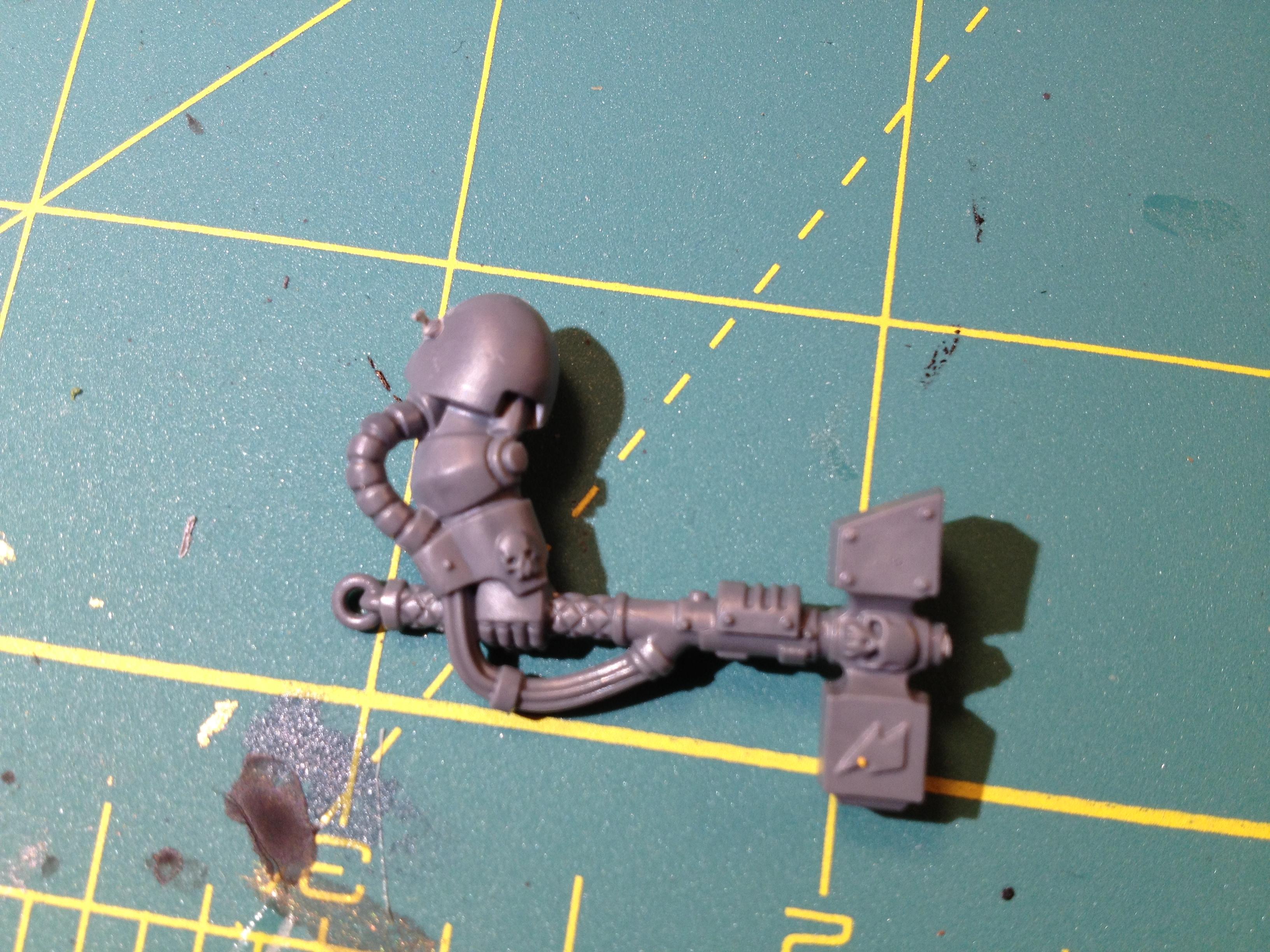 New Arm (As you can see it has no shoulder pad