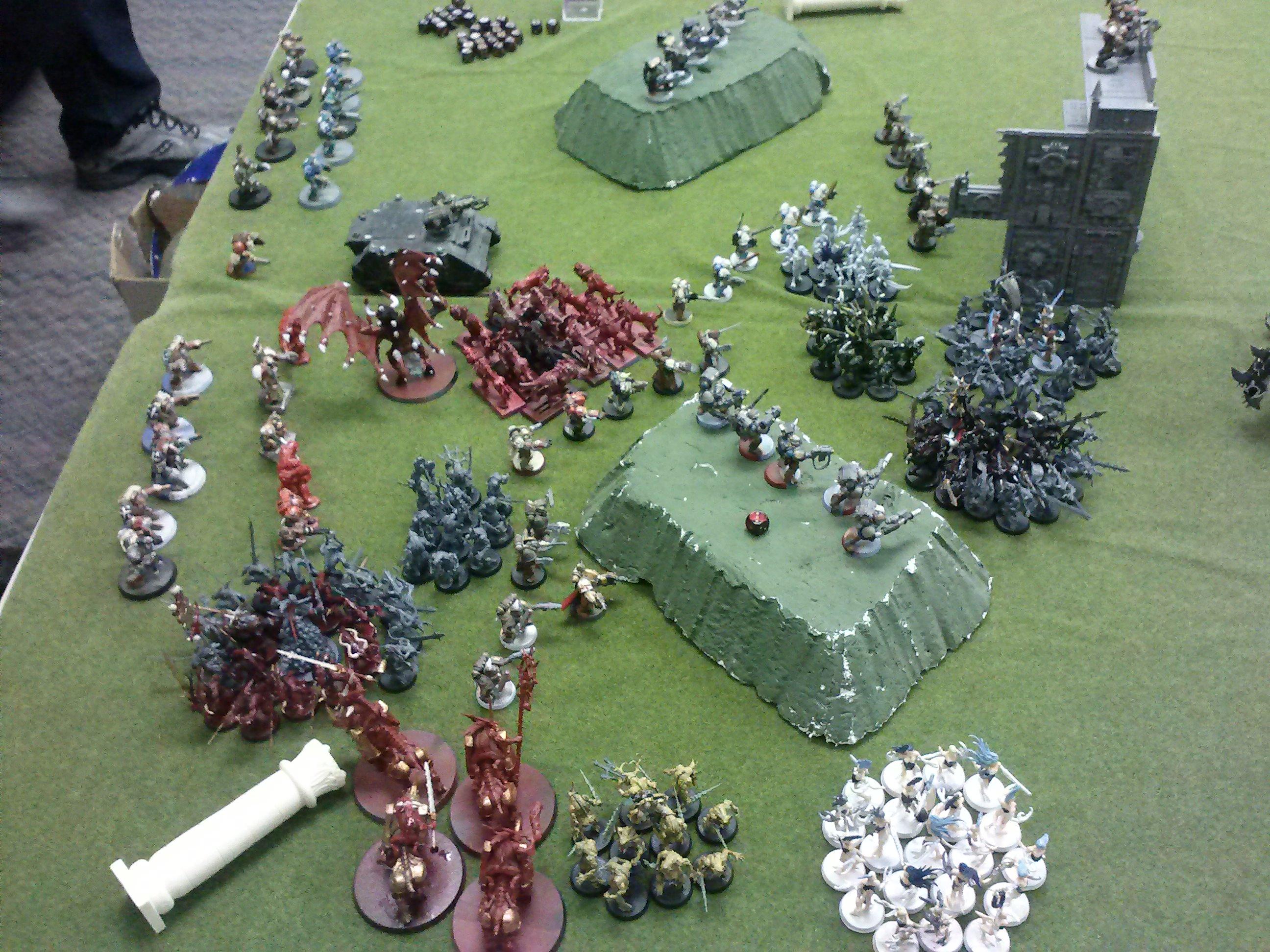 SPACE WOLVES VS CHAOS DEAMONS