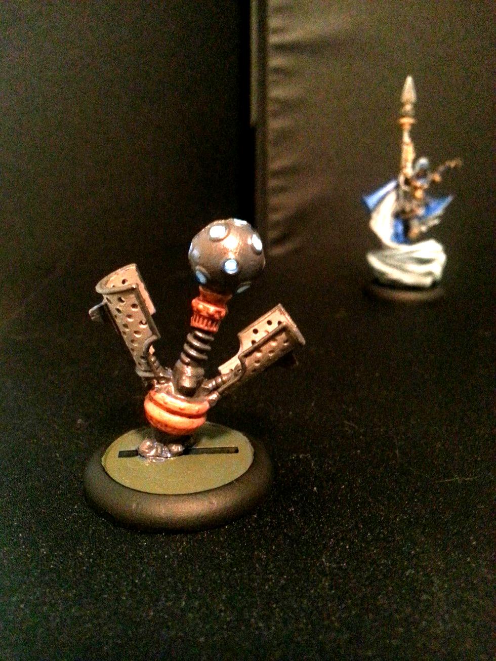 cygnar Lightning pod closeup