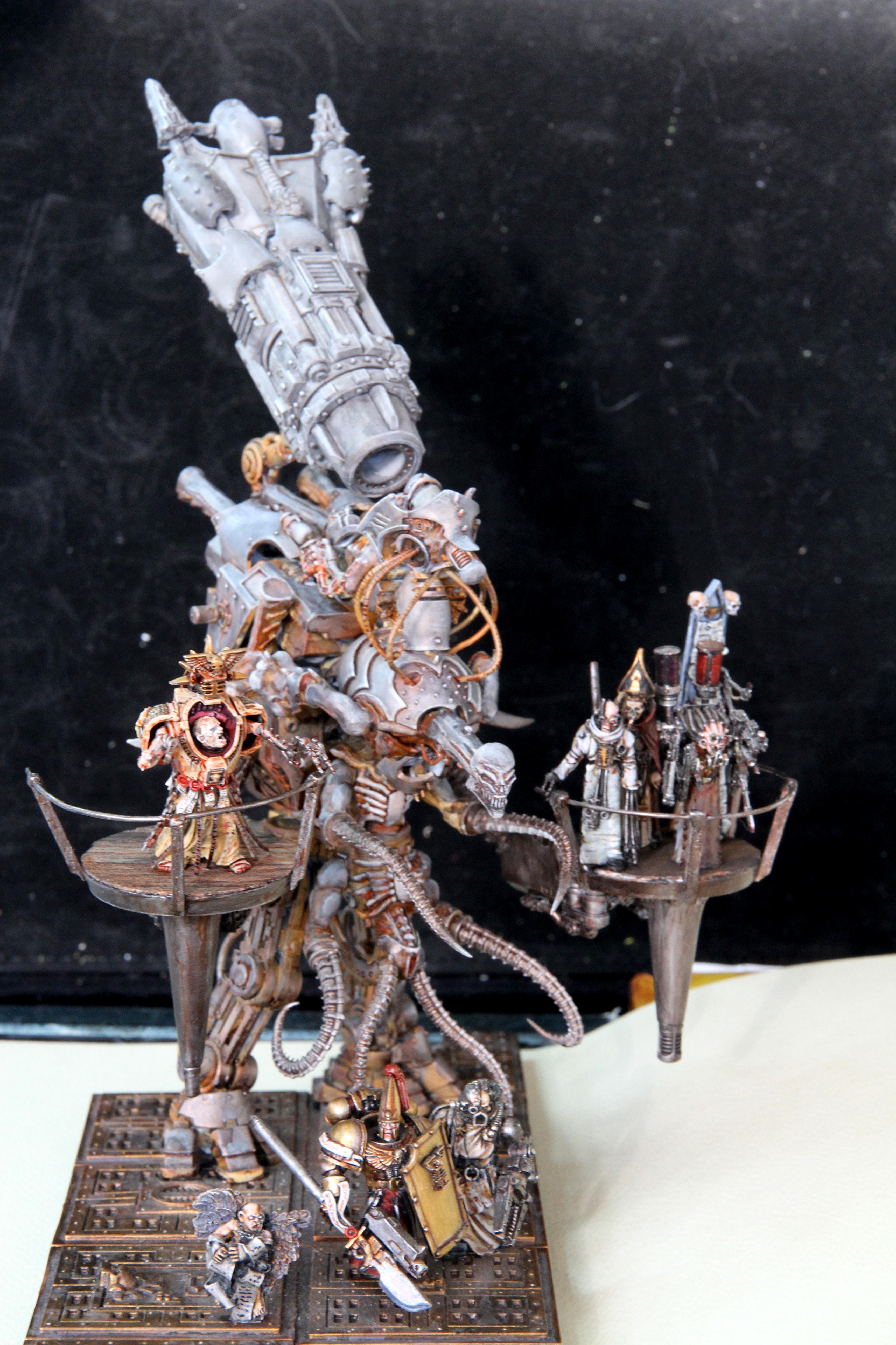 Relic Walker behind Eternity Gate