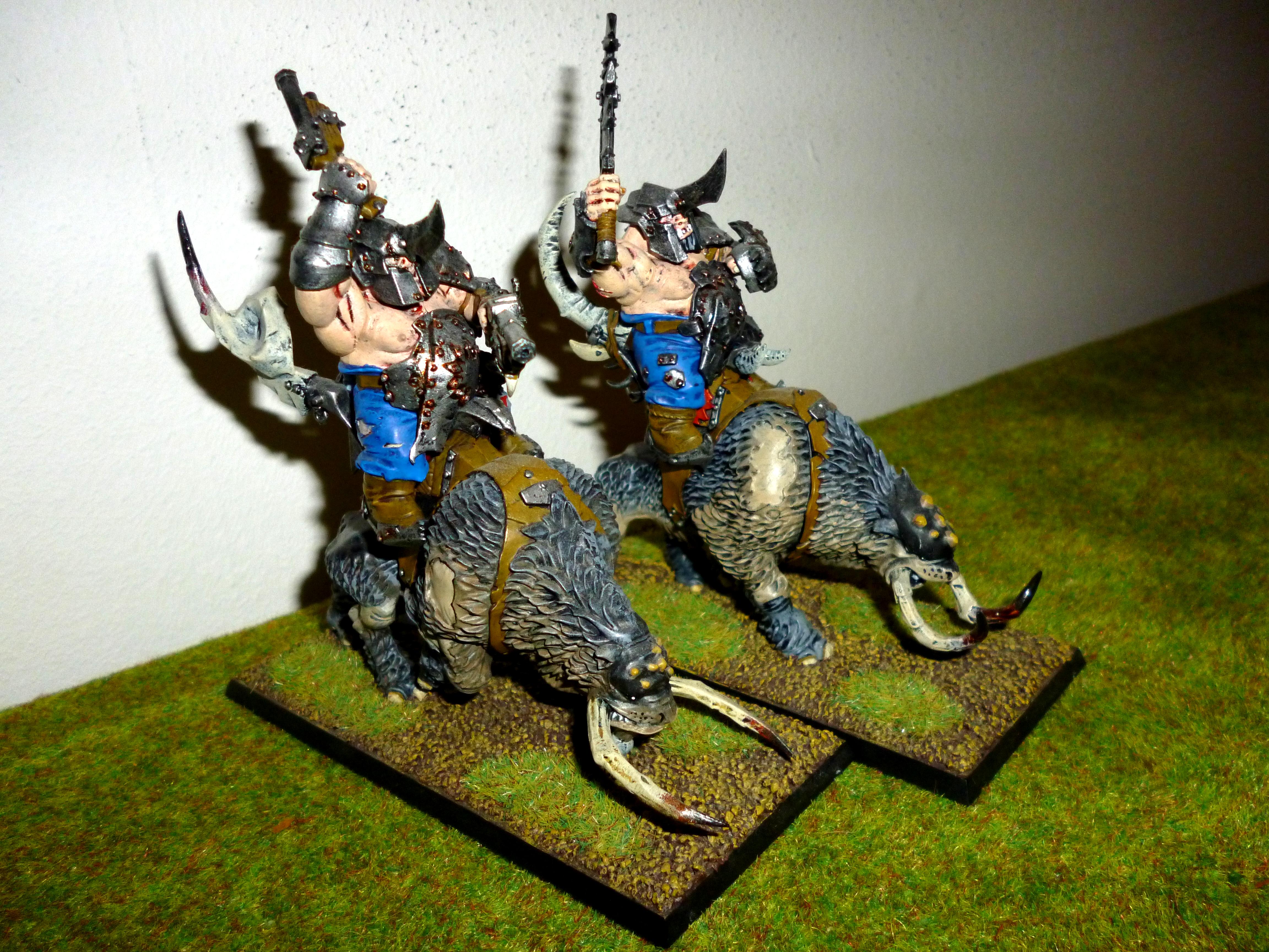 Mournfang Cavalry, Ogres