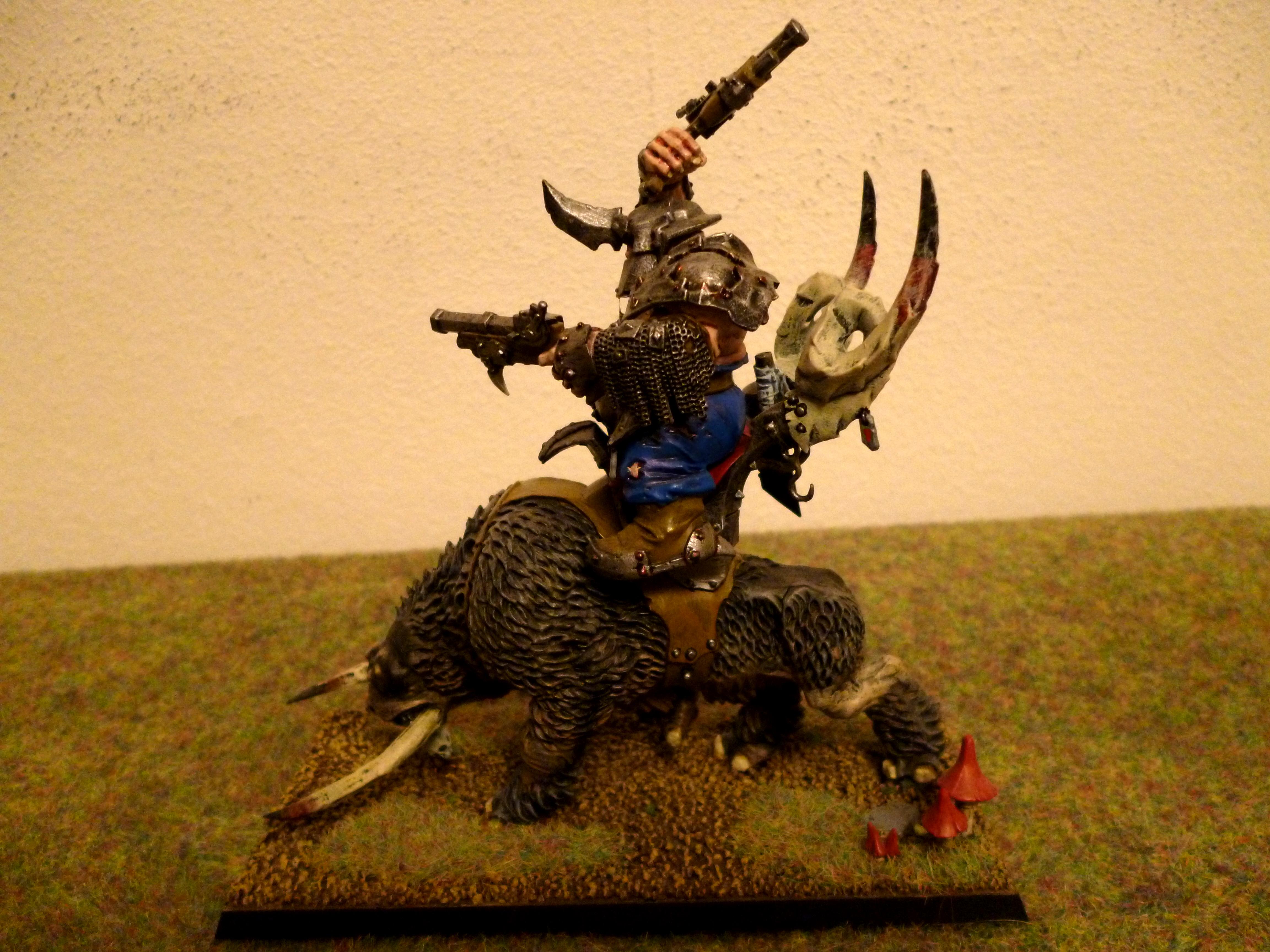 Mournfang Cavalry, Ogres