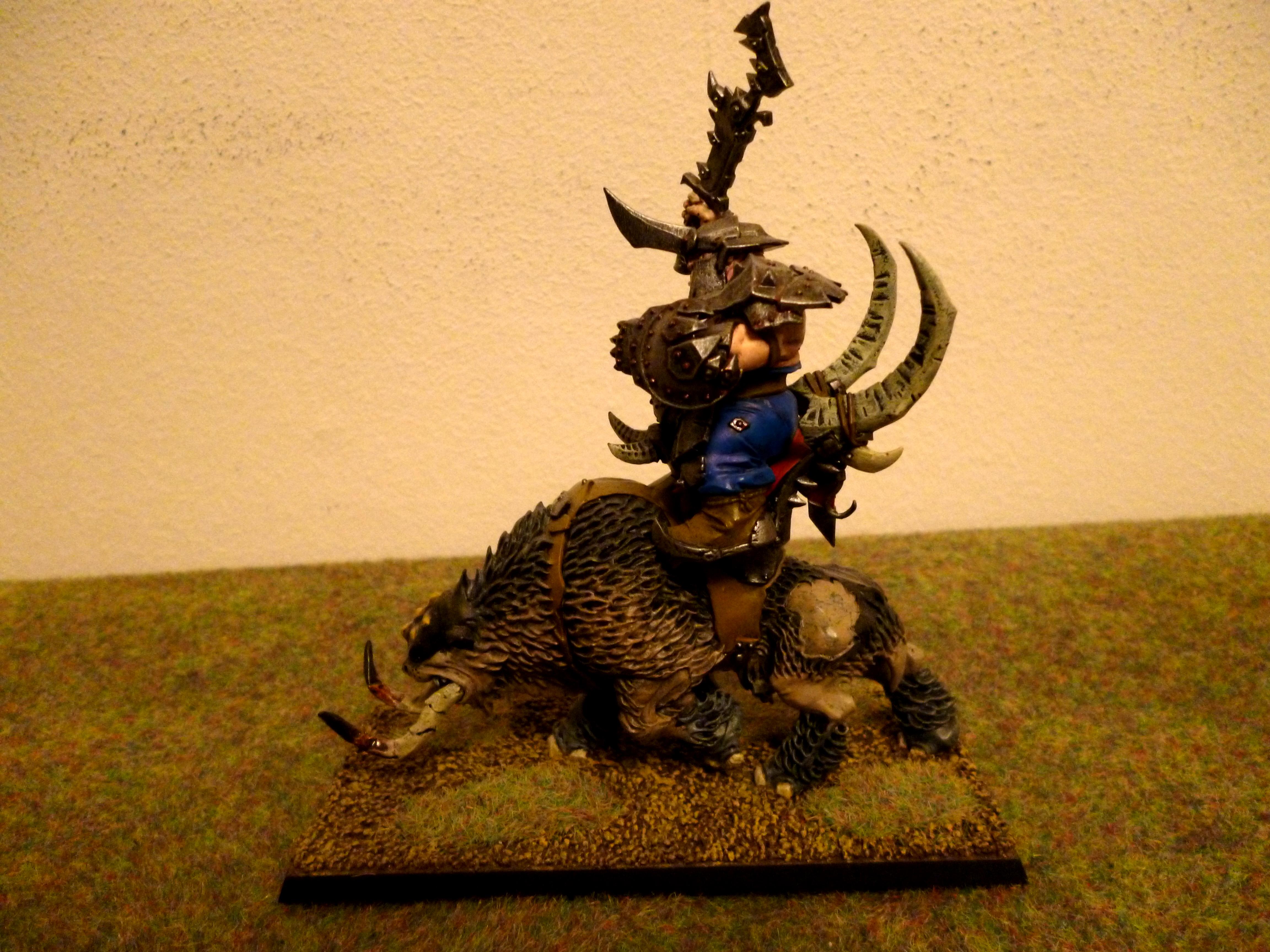 Mournfang Cavalry, Ogres