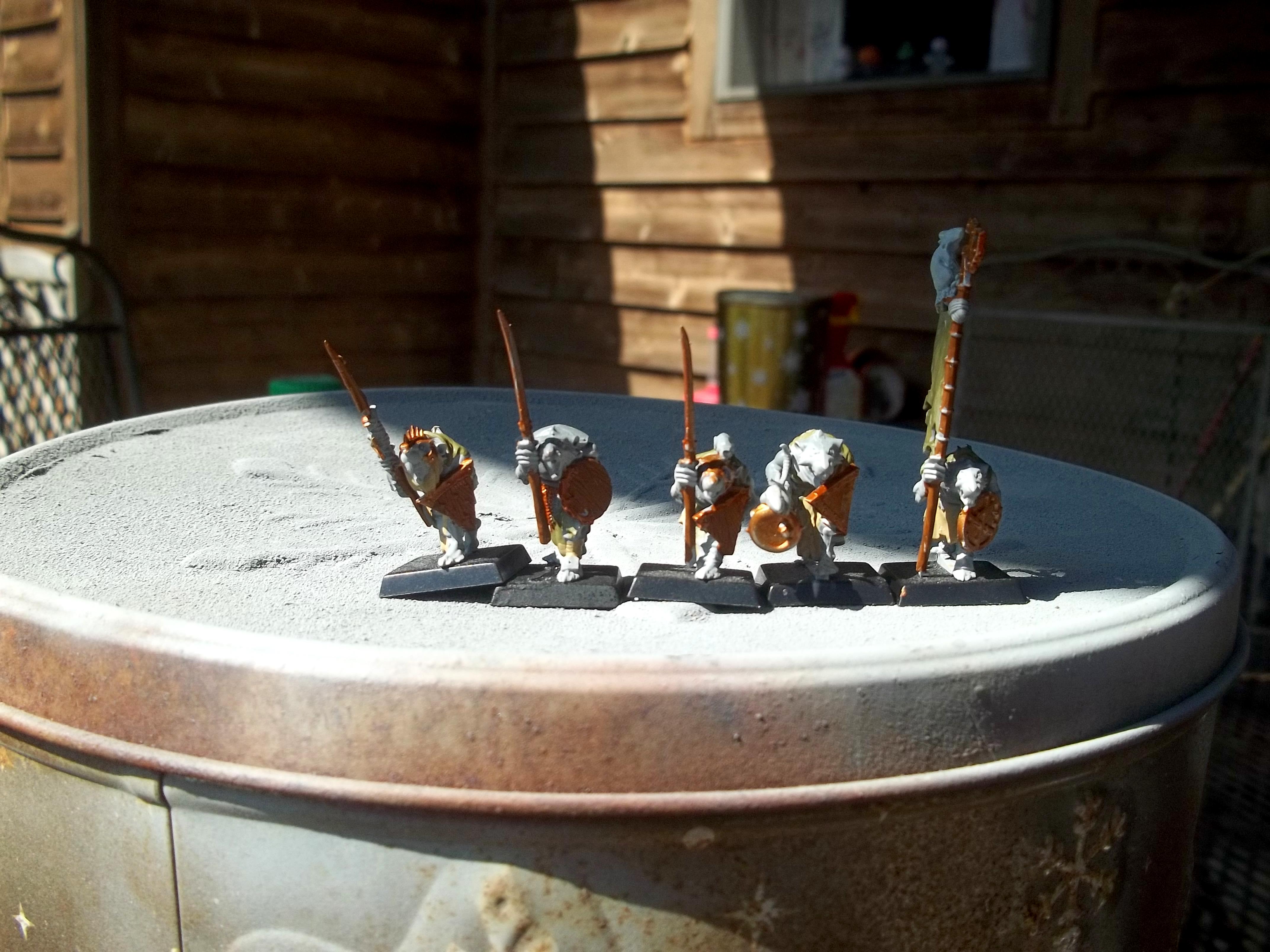 5 clan rats with spears