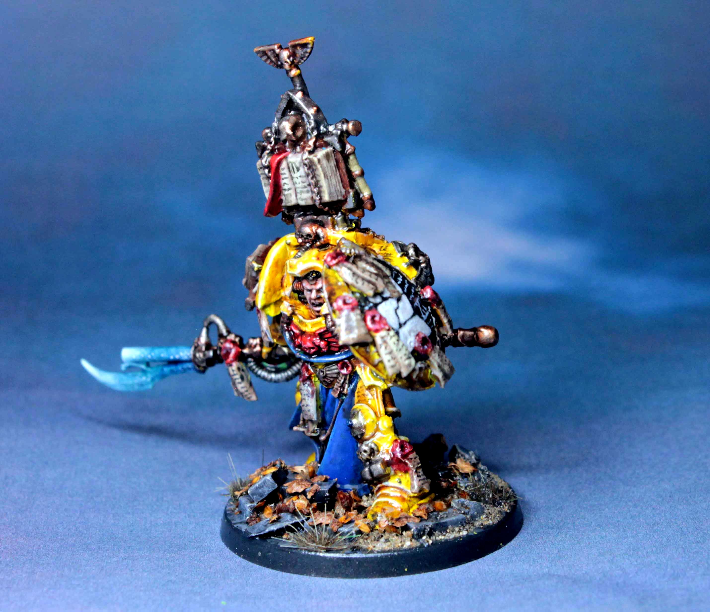 imperial fists terminator librarian