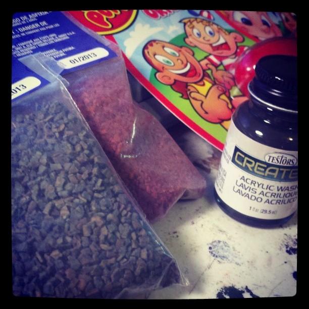 Silly putty for masking, some various rocky bits for basing, and some kind of Testors wash I found cheap at Hobby Lobby