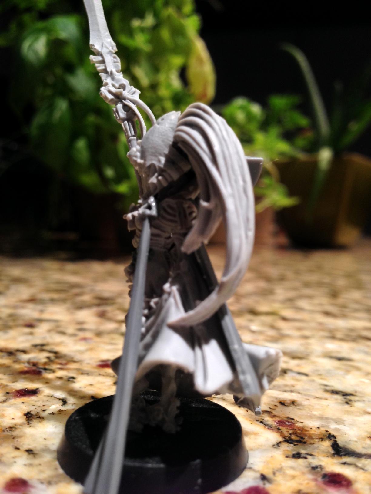 Eldar Female Farseer, Eldar Female Farseer Conversion