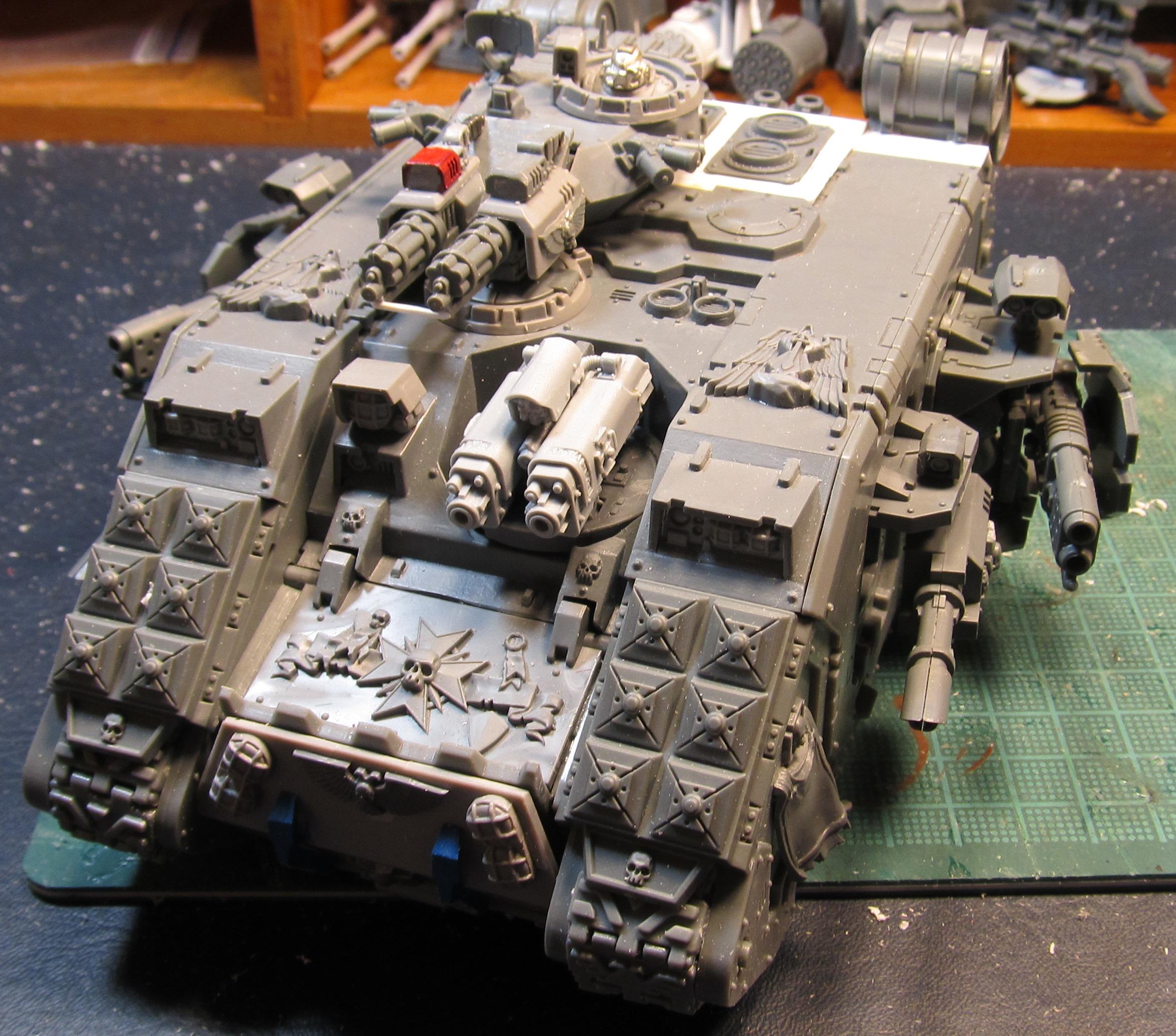 Landraider front