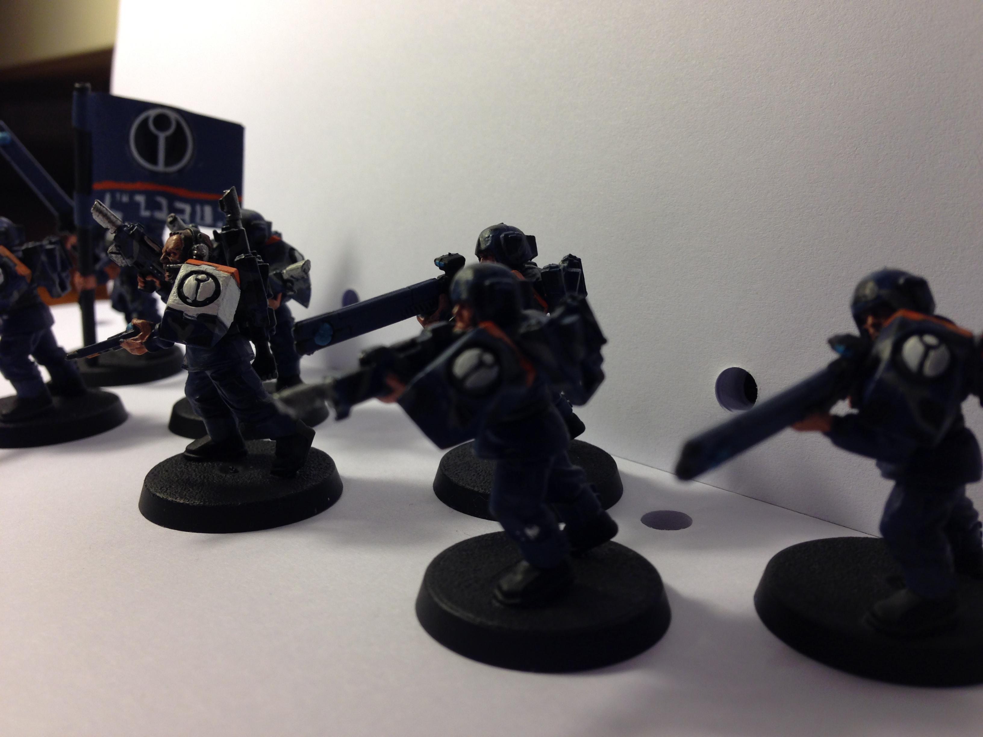 Auxillery, Guevesa, Human, Tau