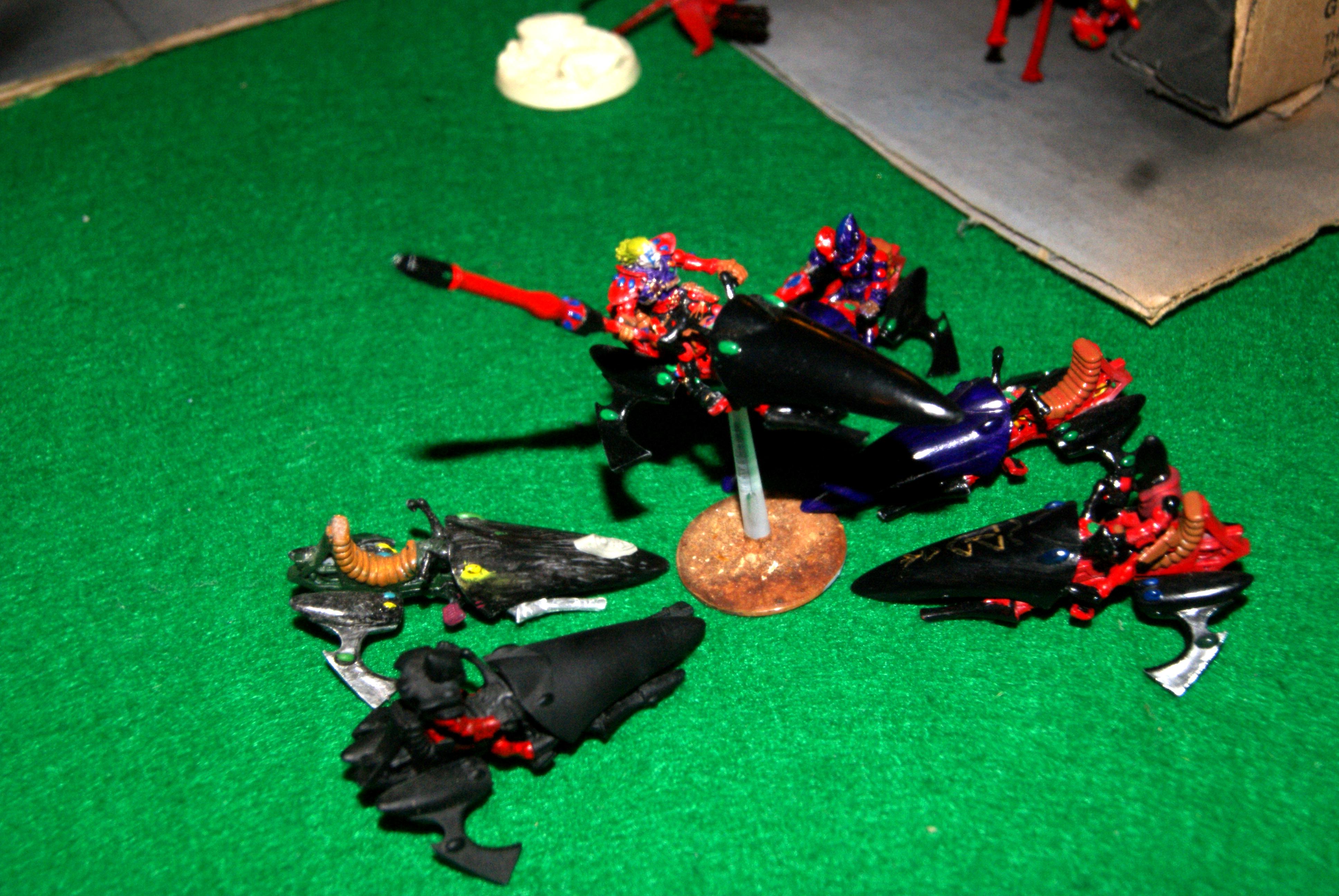Troops charge the autarch