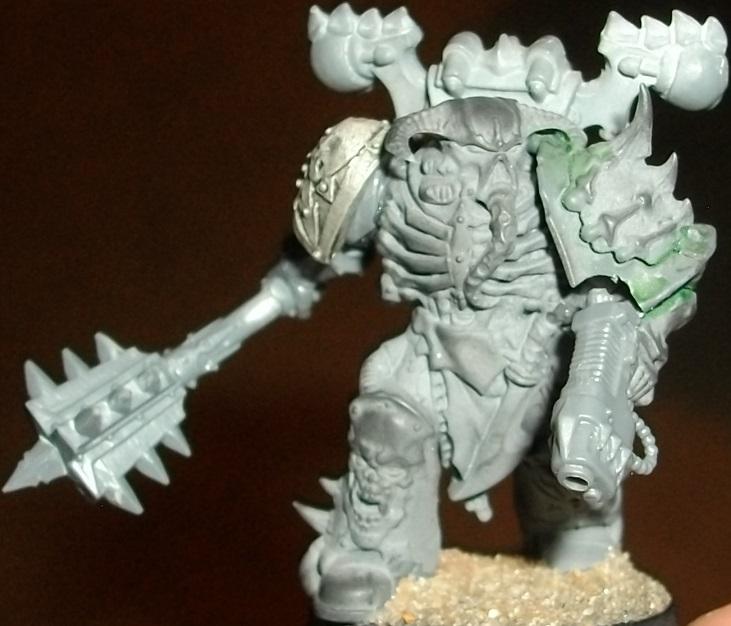 Champion, Chaos Space Marines, Chosen, Dark Vengeance, Iron Suns, Iron Warriors, Power Maul