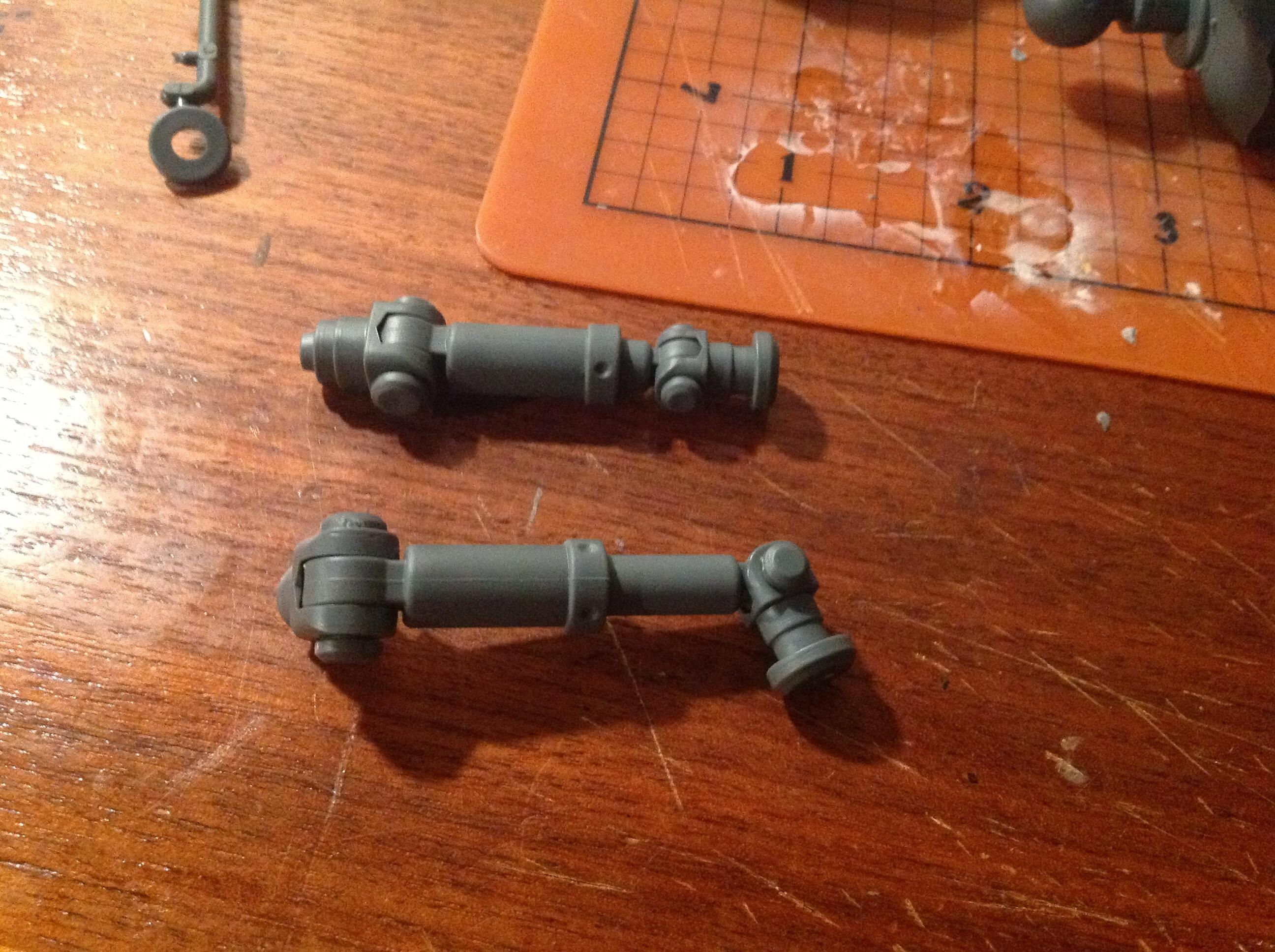 Chest pistons