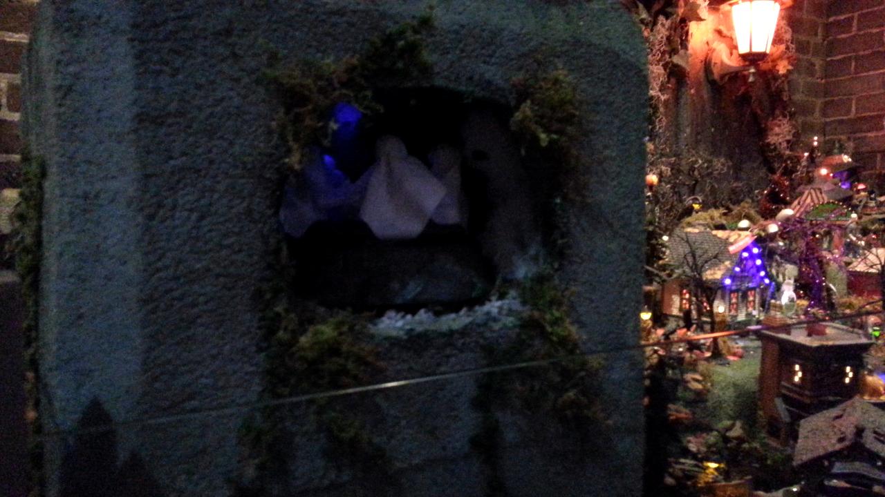 Halloween Scene 3