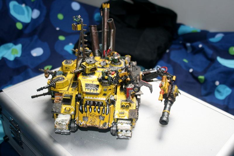 Baneblade, Boom Headshot, Cannon, Frag, Frakassor, Frozen, Hammer, Kill, Loot, Looted, Orks, Storm, Stormlord