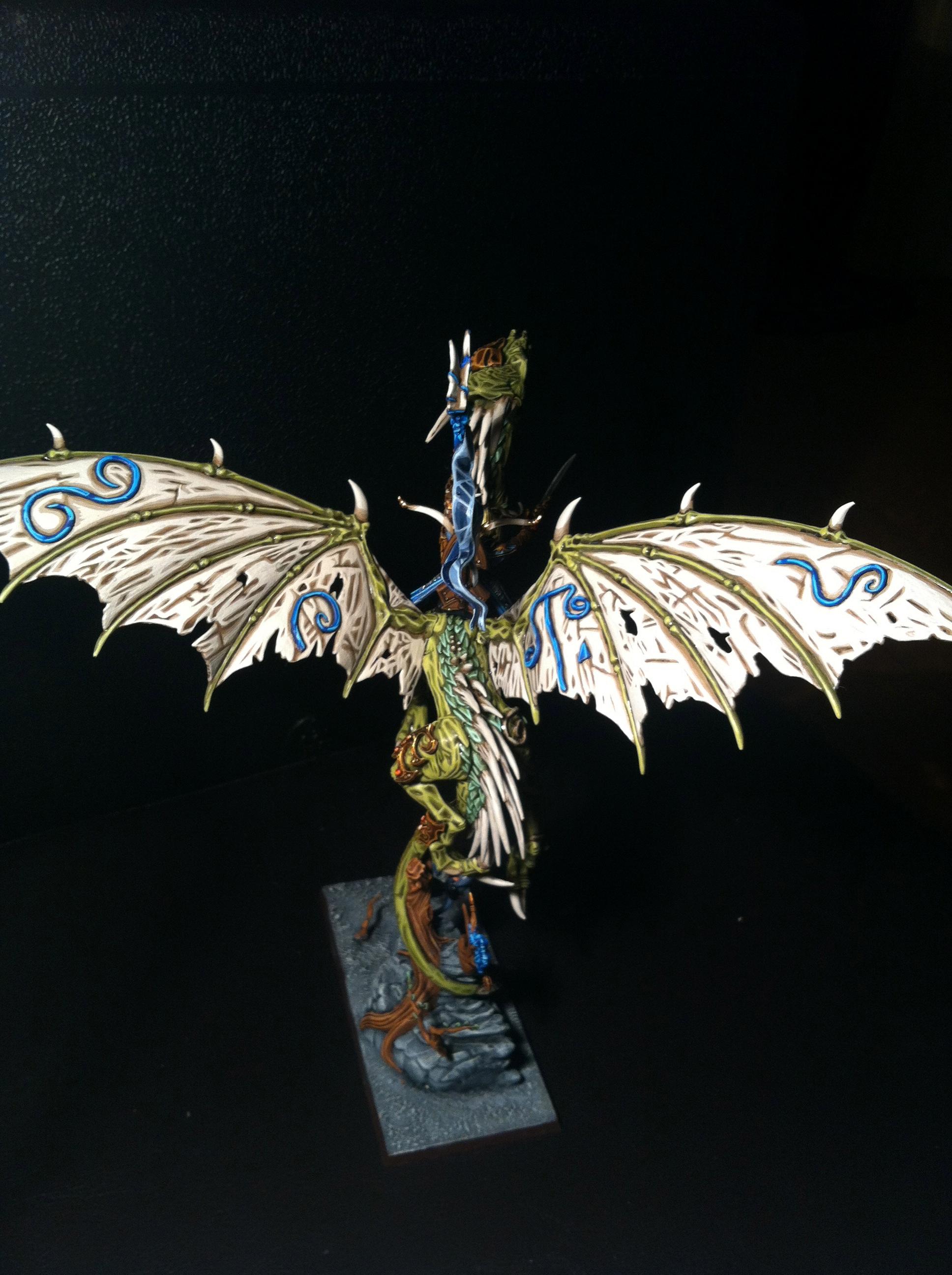 Wood Elf Lord on Forest Dragon wingspan