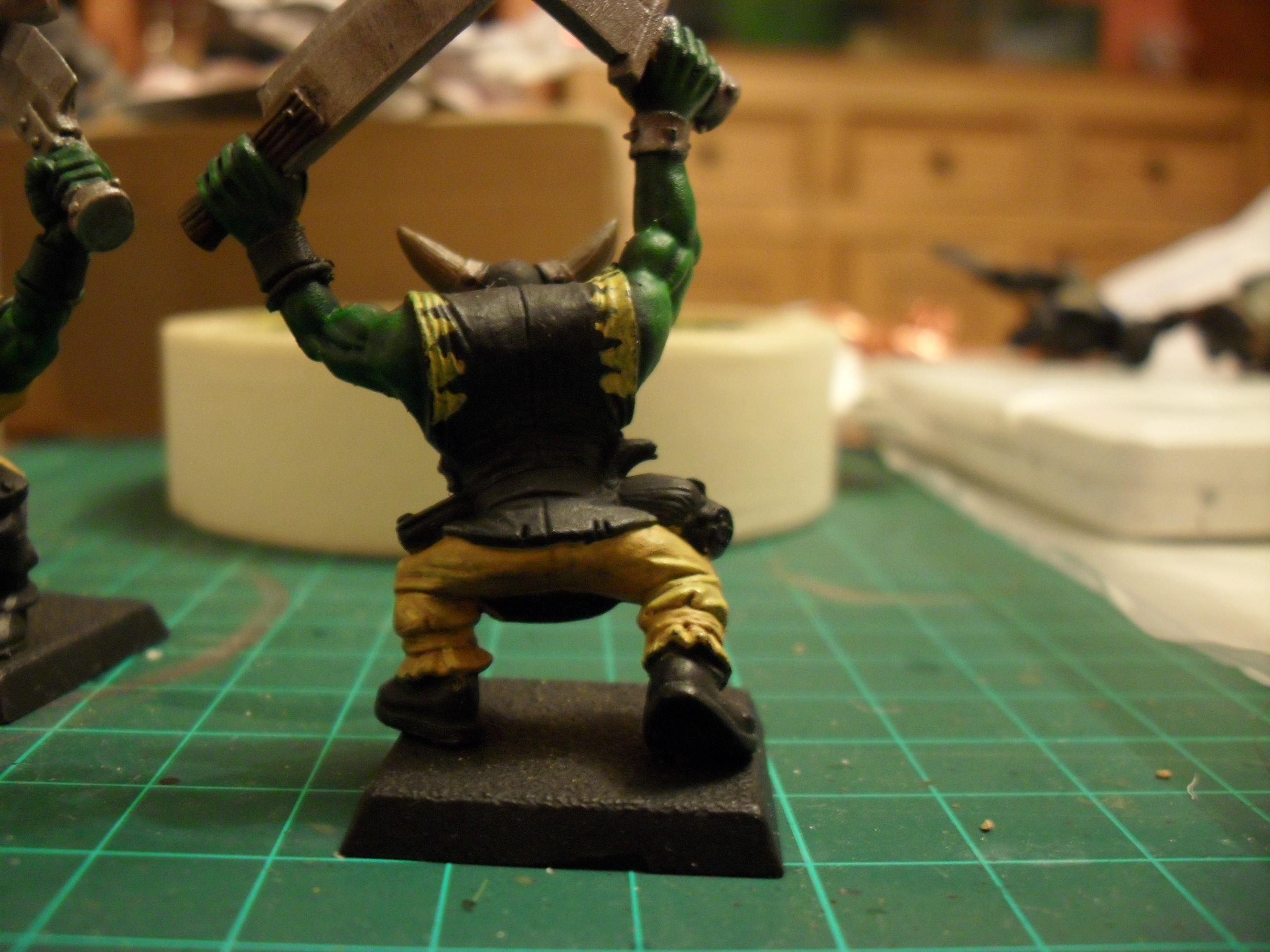orc test scheme black and yellow back 1