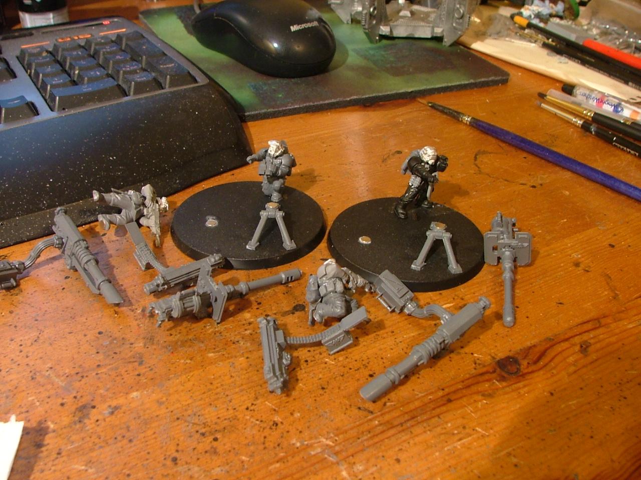 Magnetized heavy weapons teams
