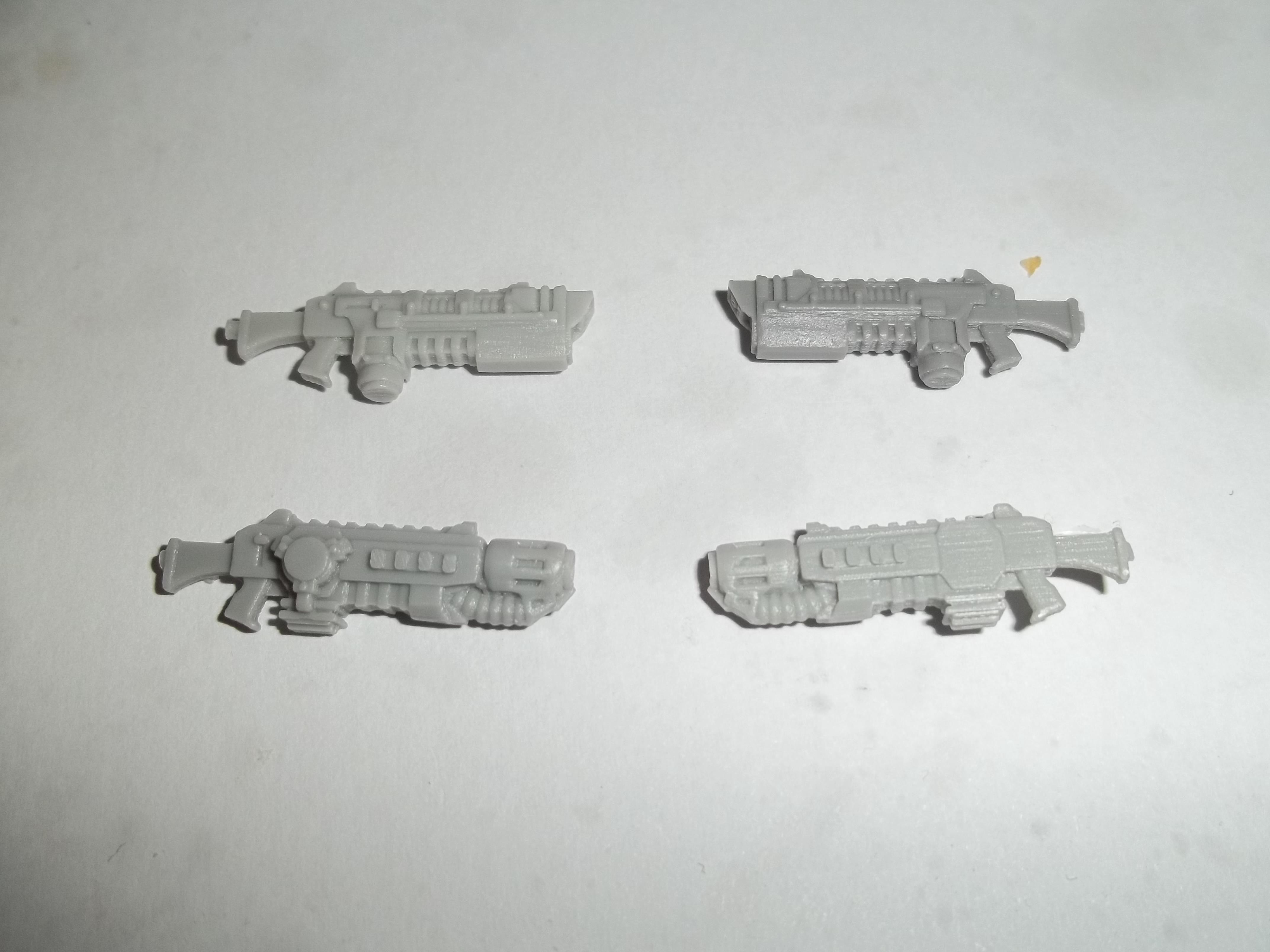 Ion Rifle, a Boltgun and a Fusion Rifle
