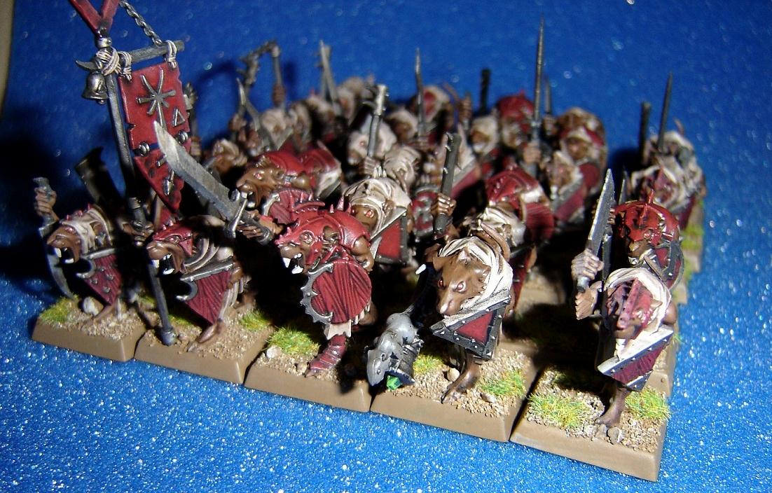 Skaven Clanrats with Hand Weapons