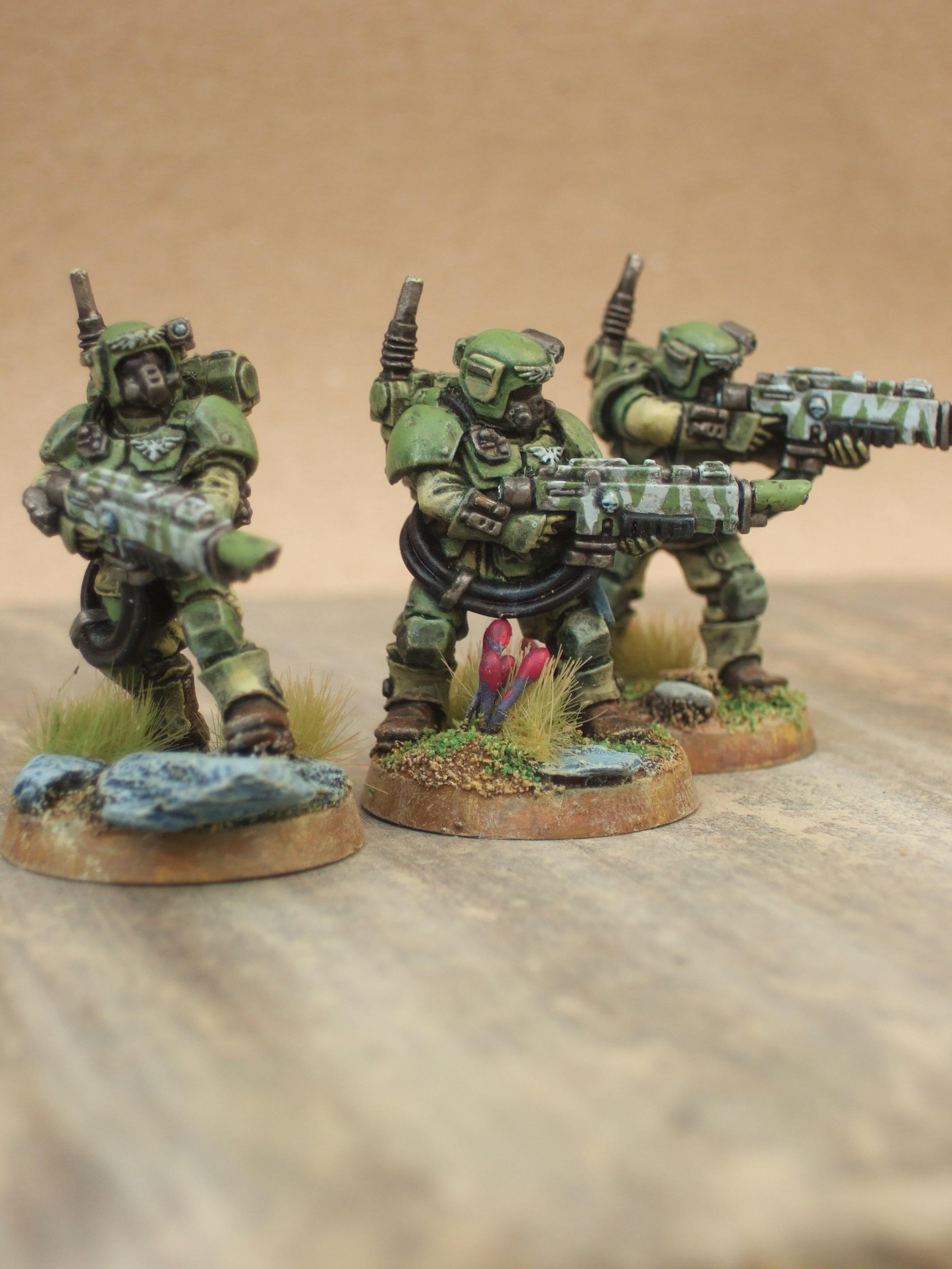 Imperial Guard, threes a crowd