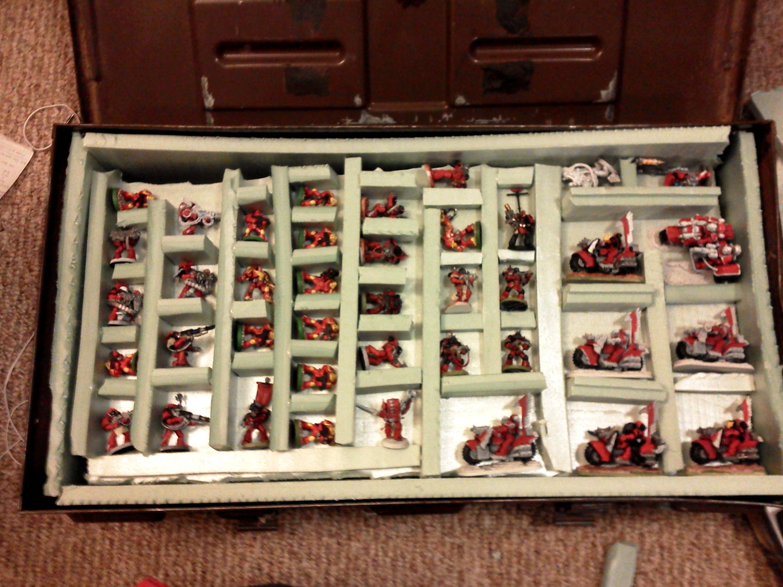 Troops in Ammo box