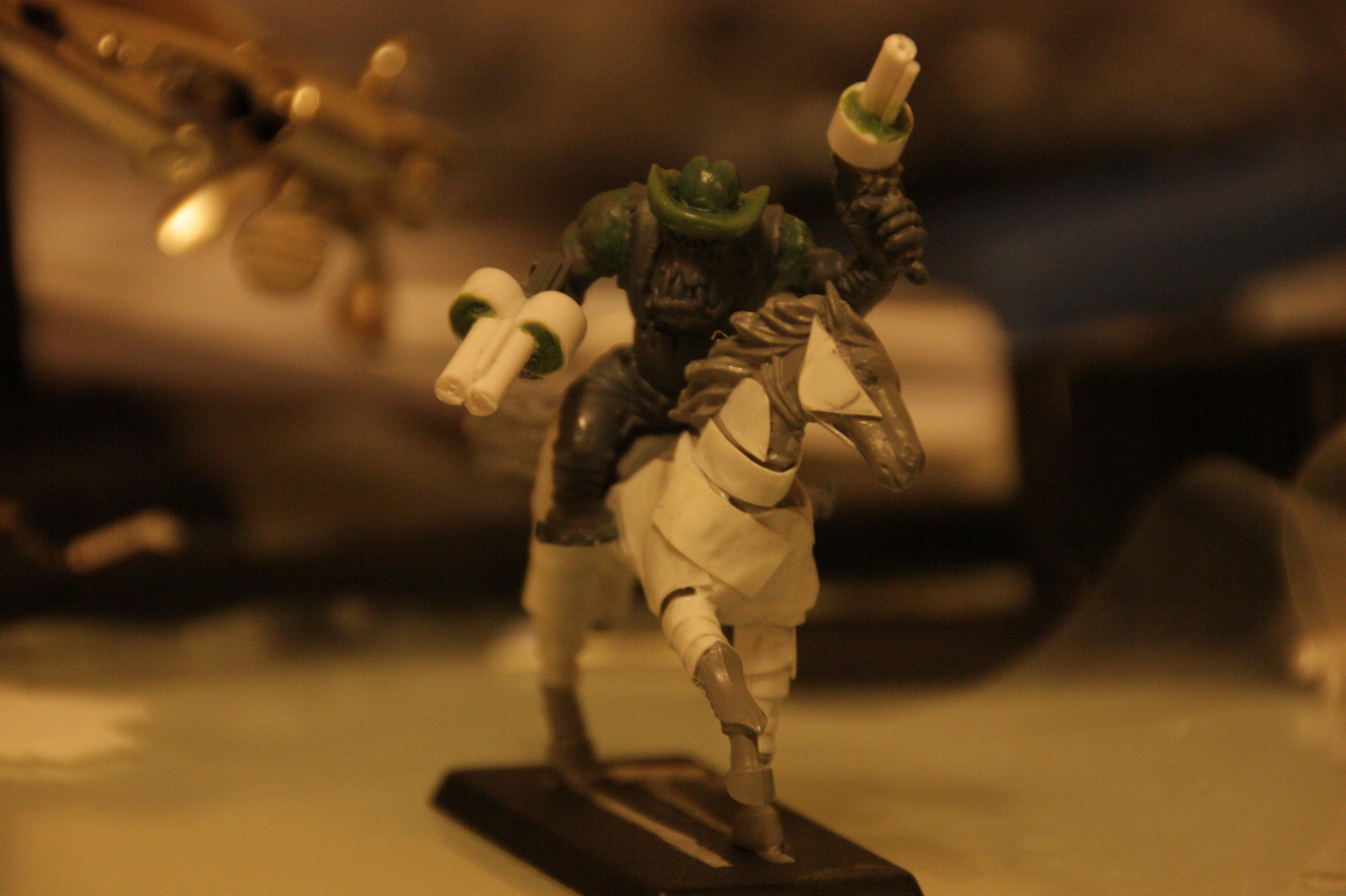 Ork 40k - Biker (john wayne) - Front