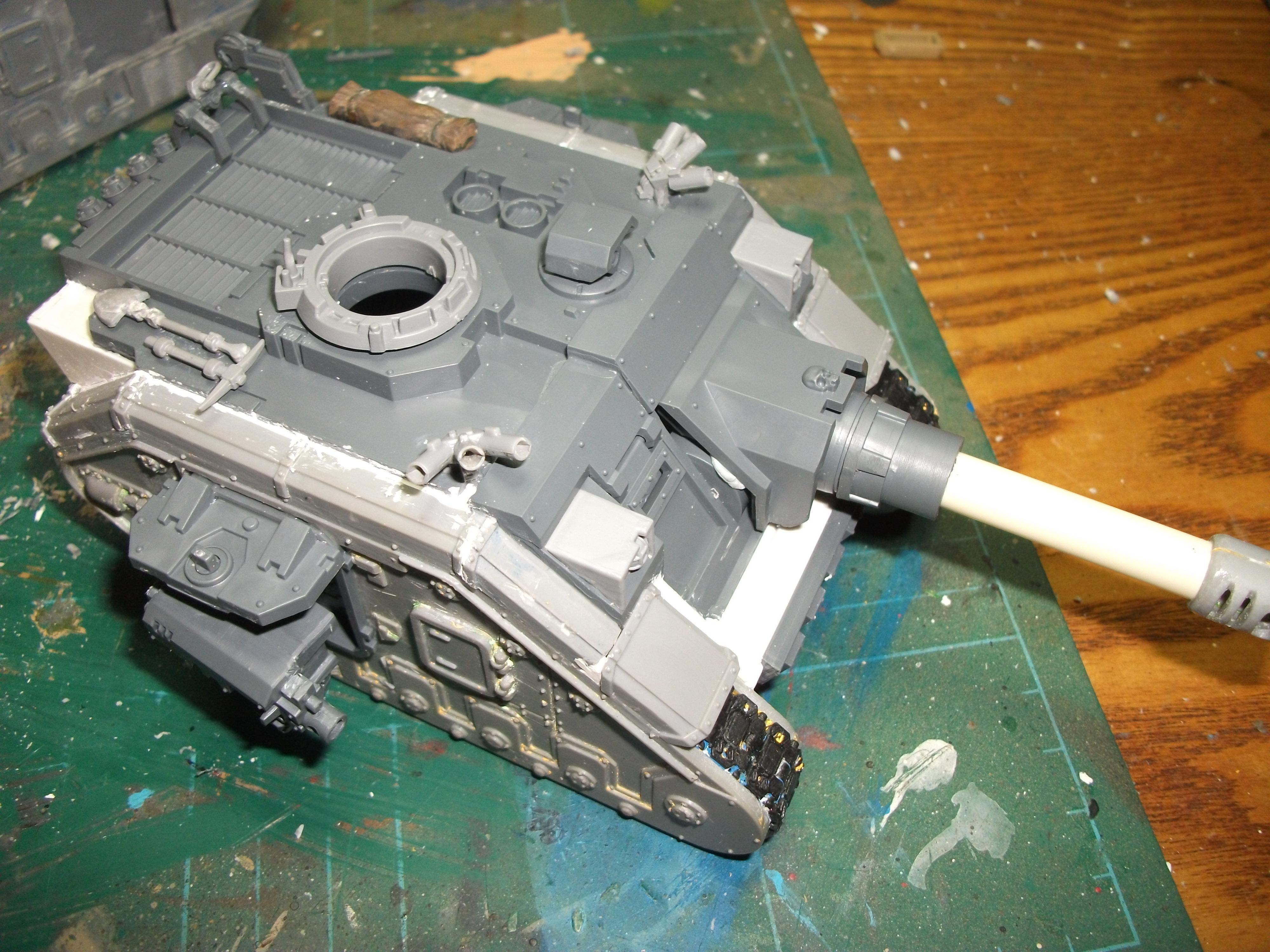 Once the sponsons are done I think I'll fit a cupola gun with a shield , possibly a plasma gun or heavy bolter. Thoughts ?
