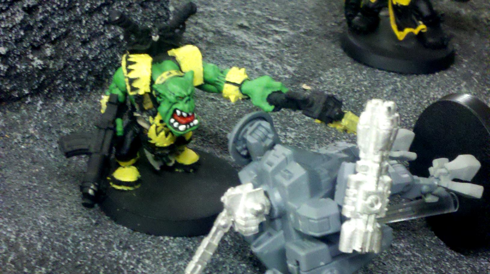 Bad Moons, Orks, Warboss - Warboss clips a Tau biggun - Gallery ...