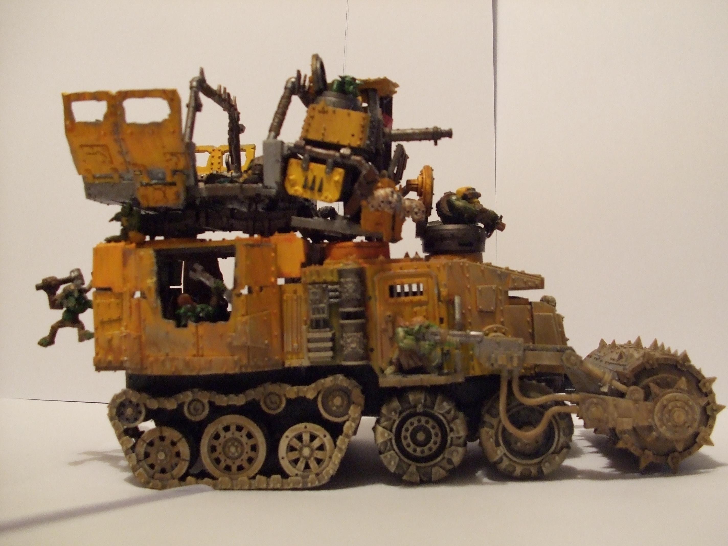 Ork Bad Moon Battlewagon
