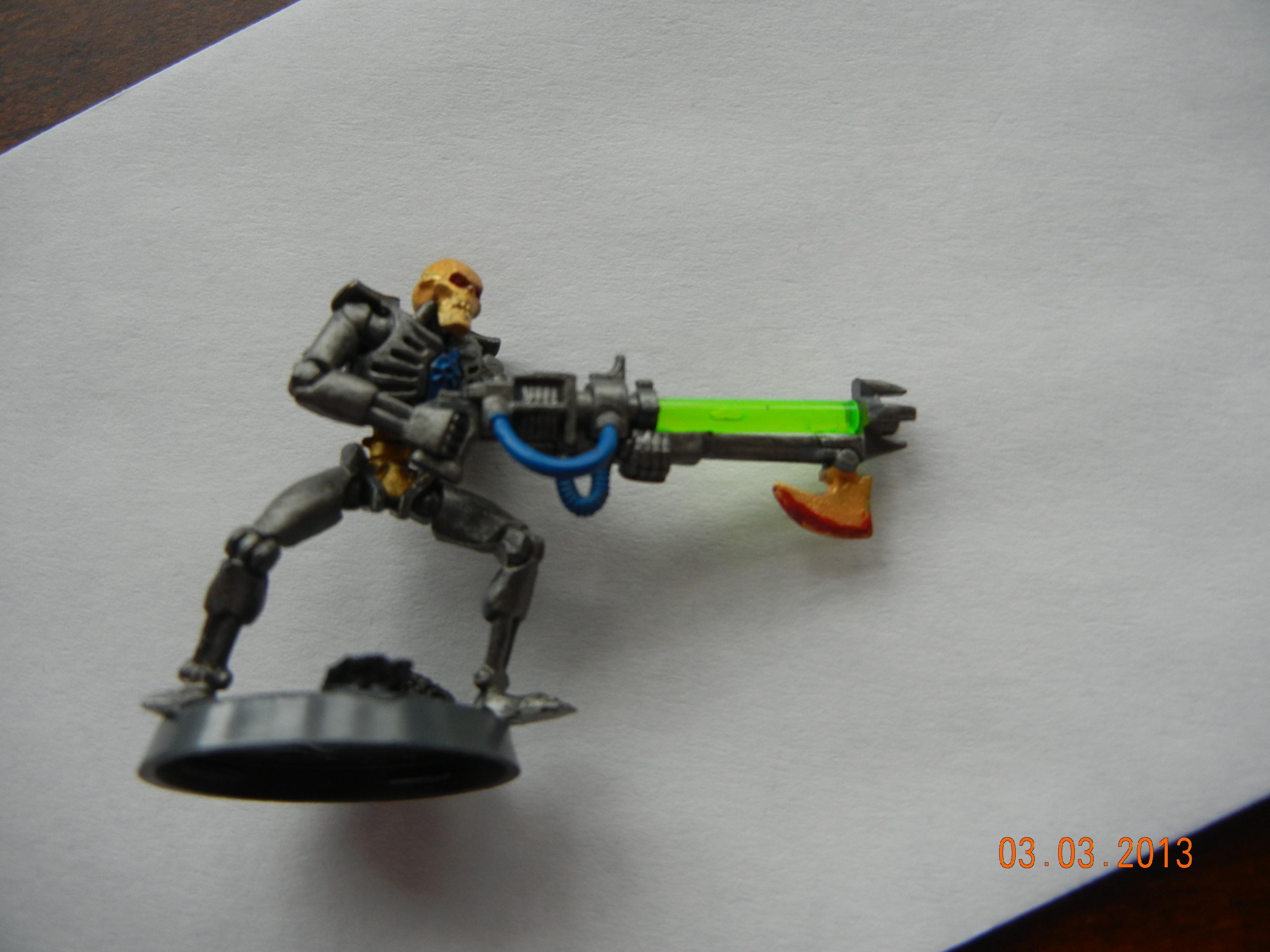 First, Necrons, Gun
