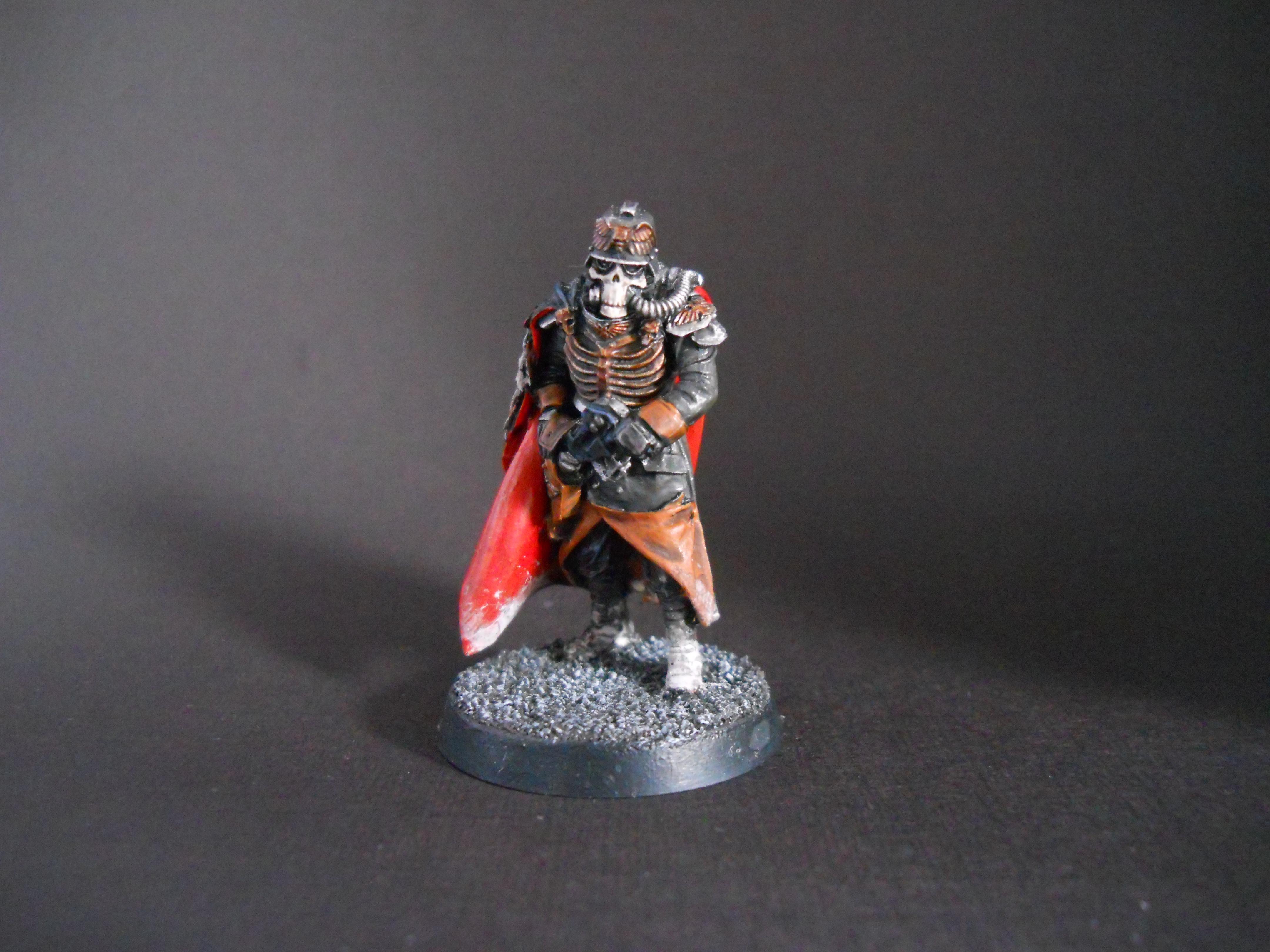 Dark Mini, Black BG, Natural Light