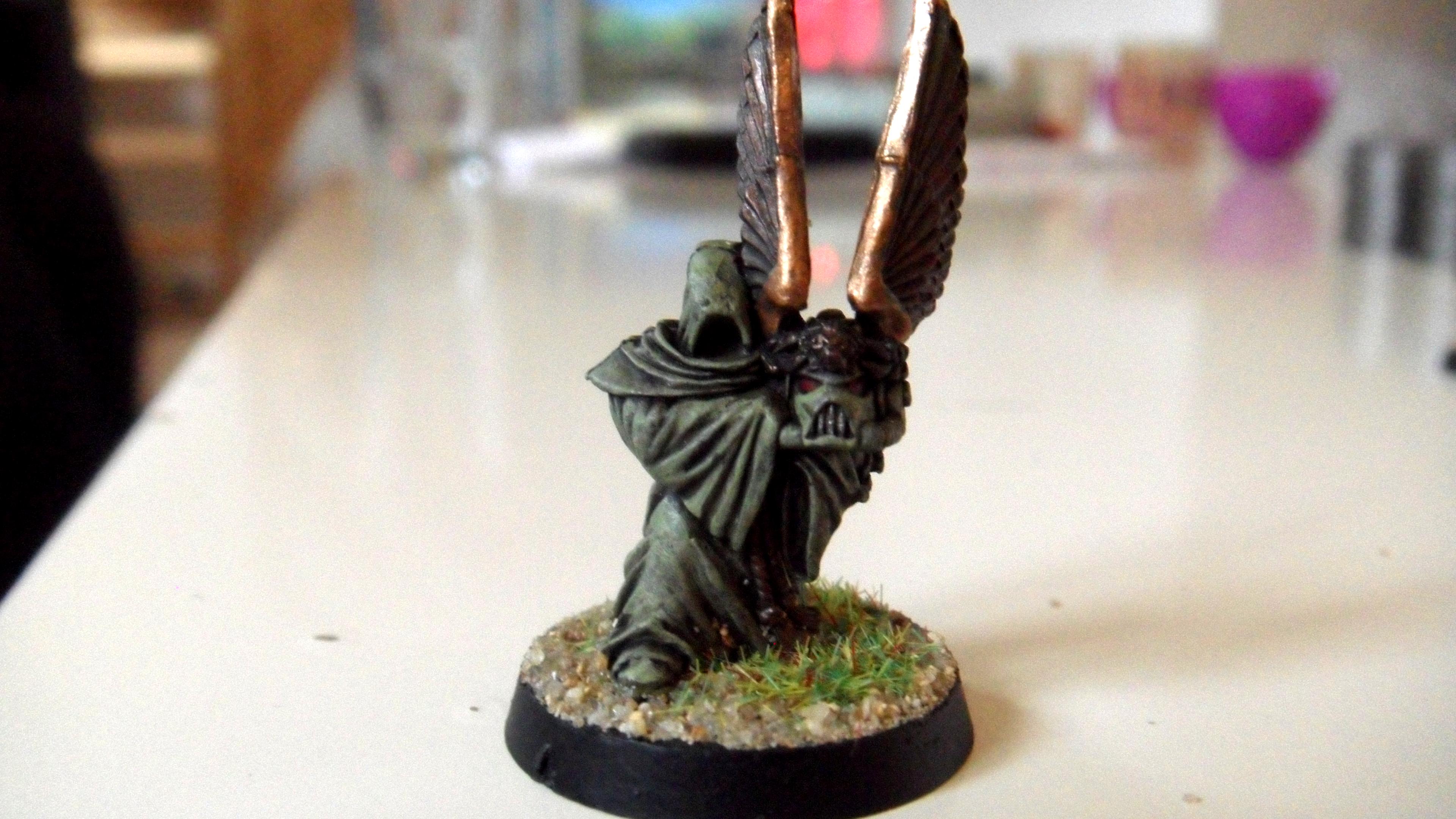 cultists helm bearer