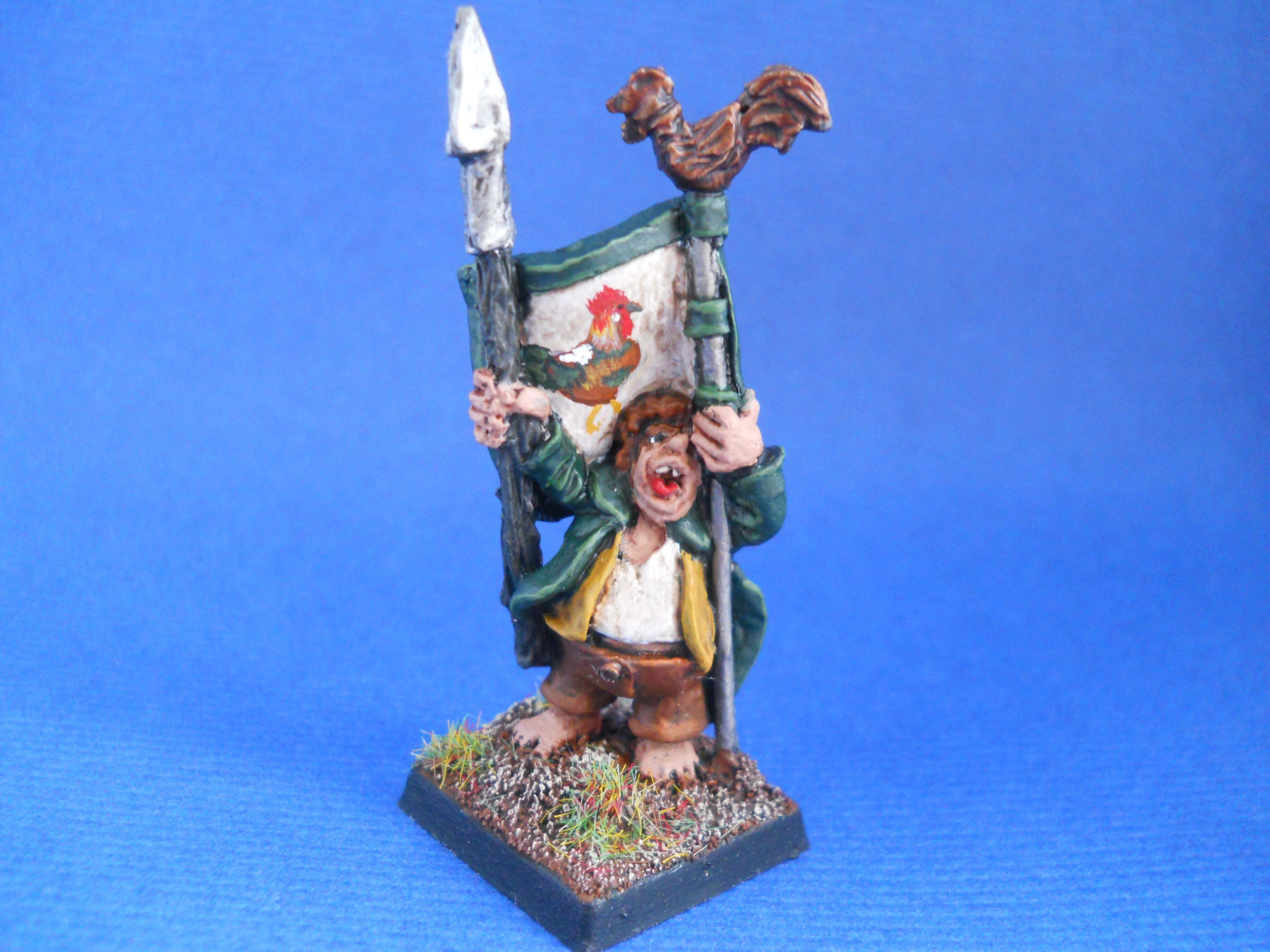 Halfling Standard Bearer