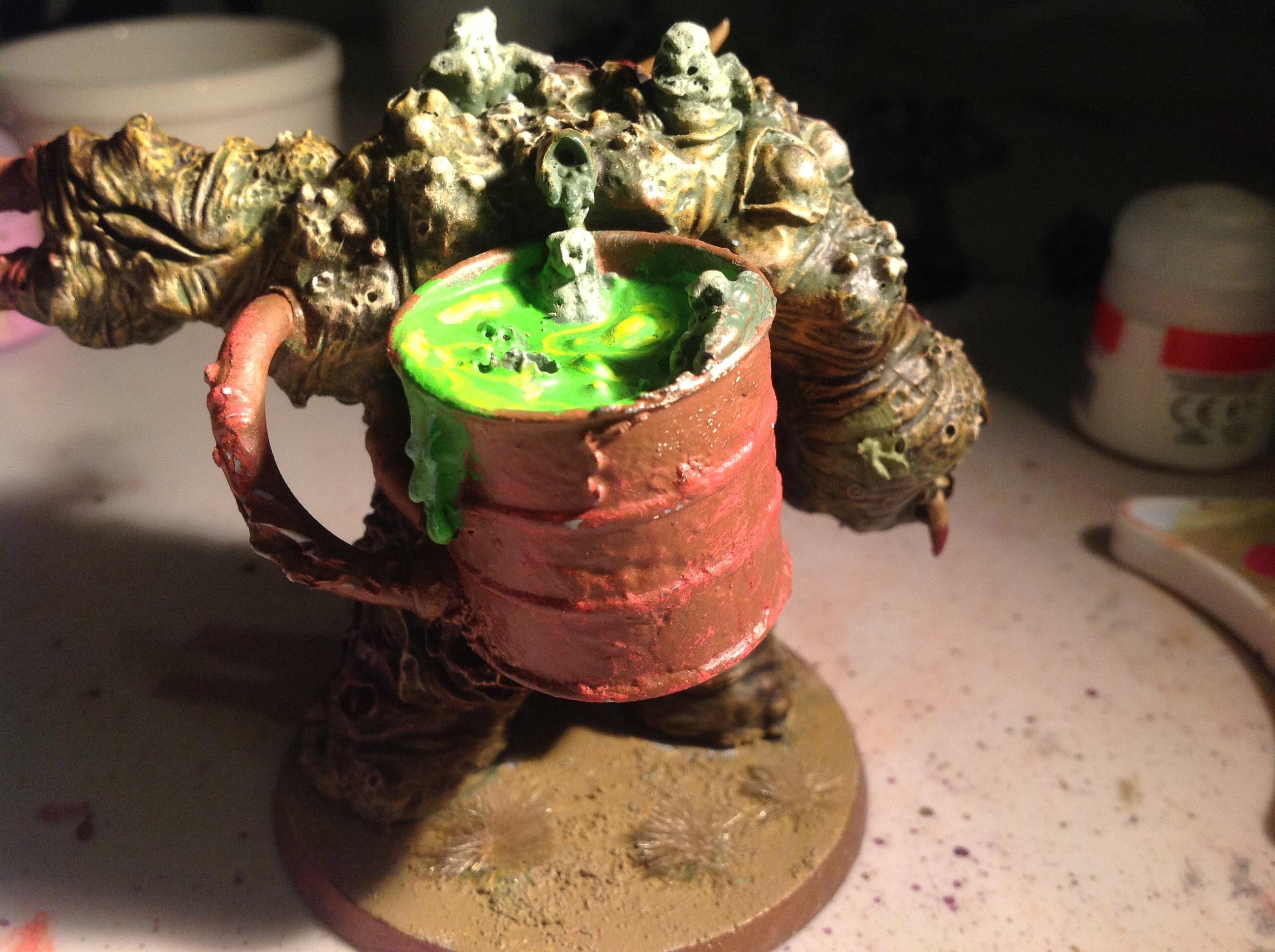 The bucket has been coated with a moot green coat and then a layer of flash glitz yellow