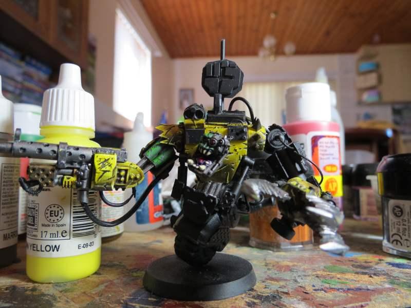 Starting the painting - new head. Looks better than the old little one