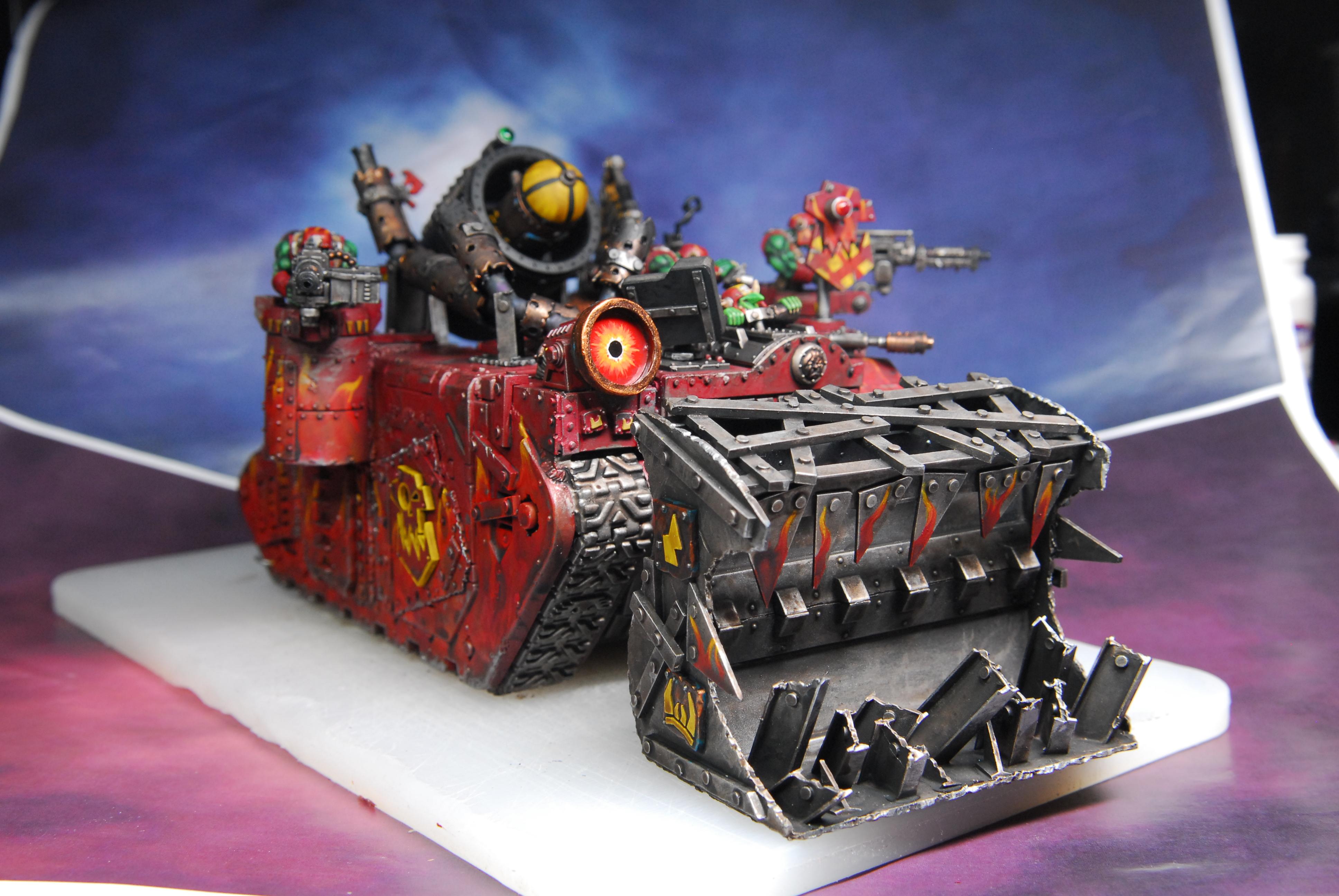 Evil Sunz, Looted Battlewagon, Looted Land Raider, Orks