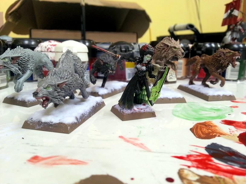 Vampire Countess + Dire wolves