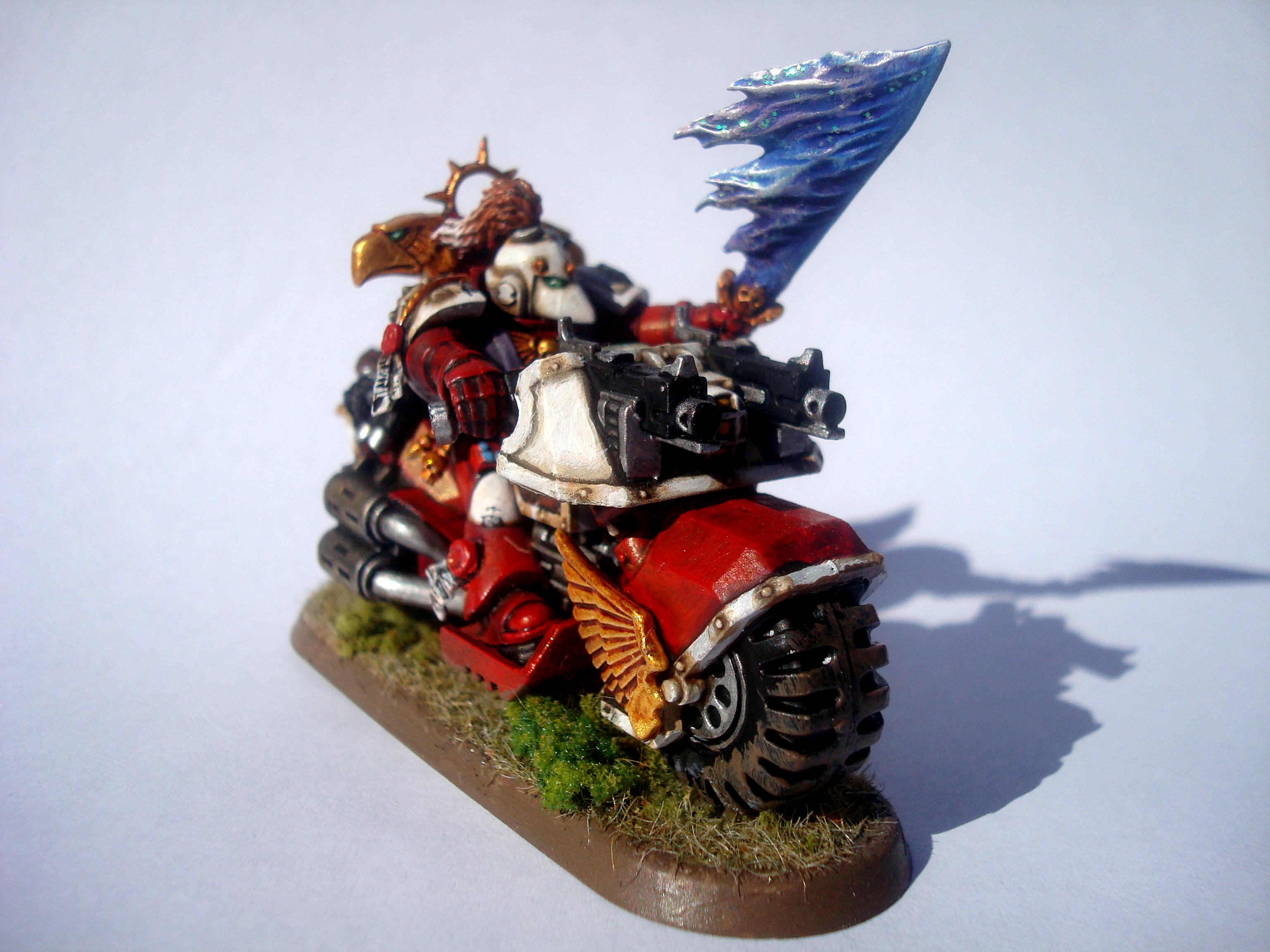 Bike, Khan, Sons Of Orar