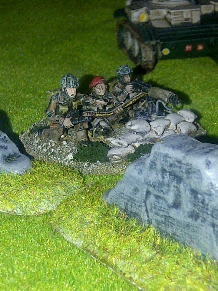 paras