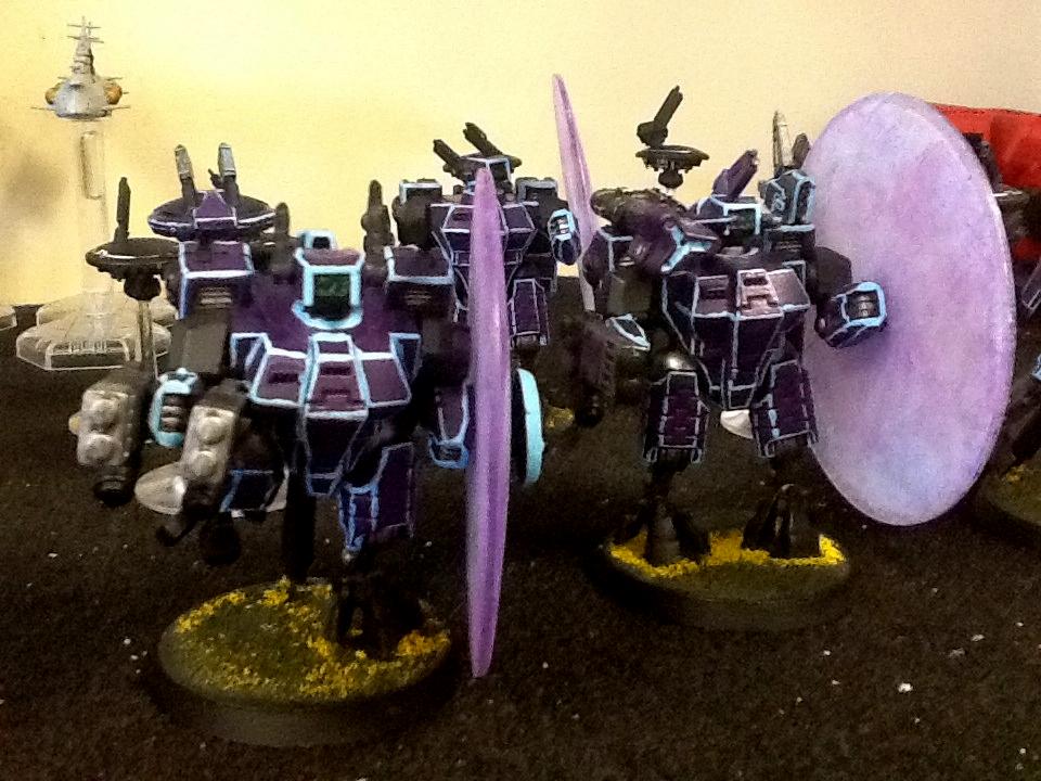Tau crisis suits
