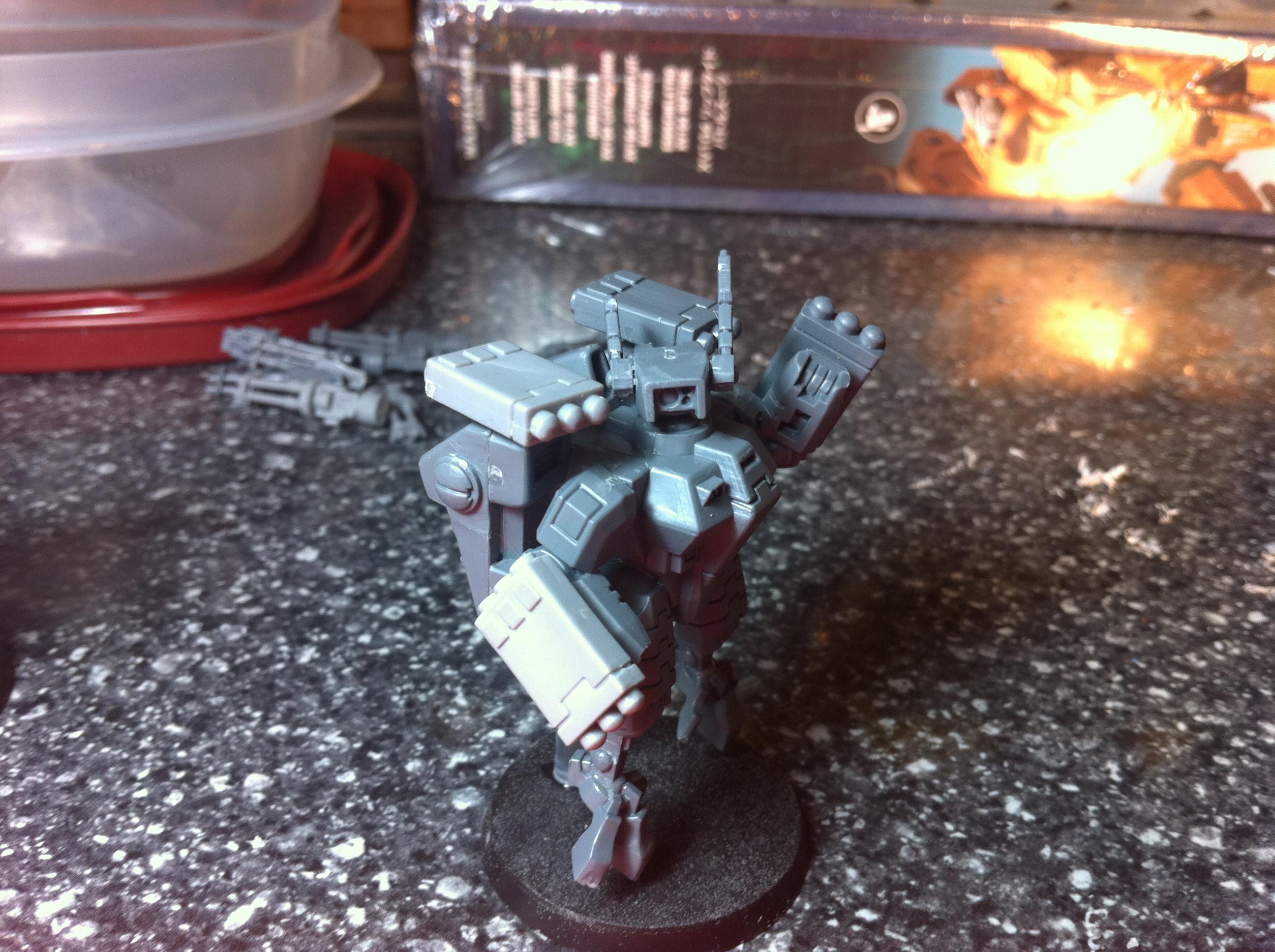 Crisis Battlesuit, Magnet, Tau