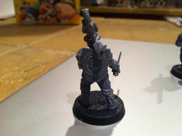 Knight Back Shield