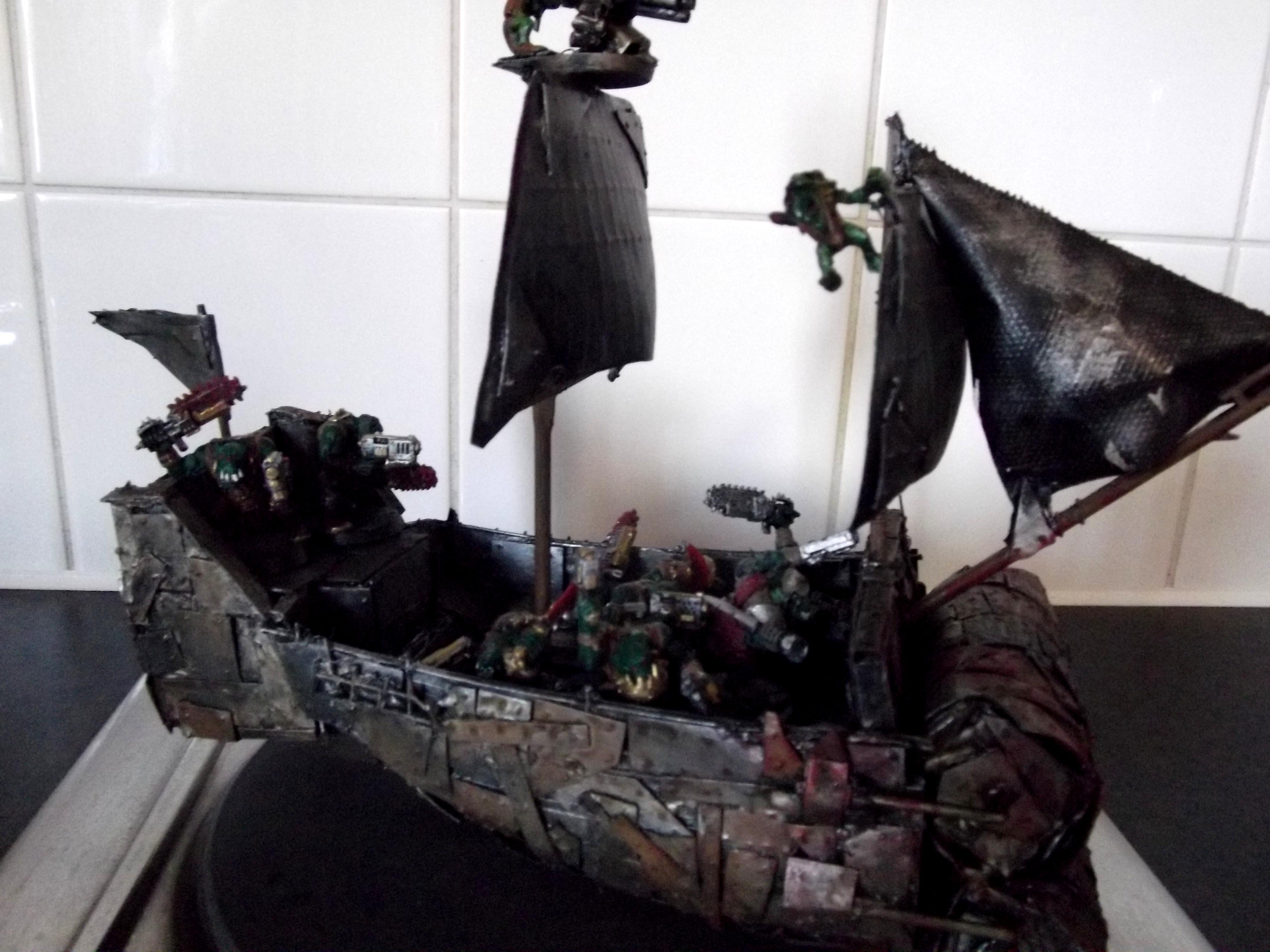 Battlewagon, Conversion, Deffrolla, Freebooter, Looted, Orks, Pirate, Scratch Build, Ship, Wagon