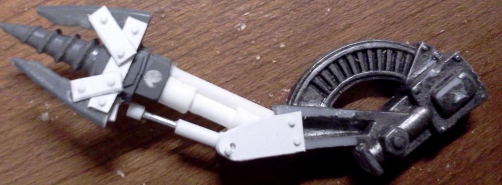 Deff Dread CQC Arm
