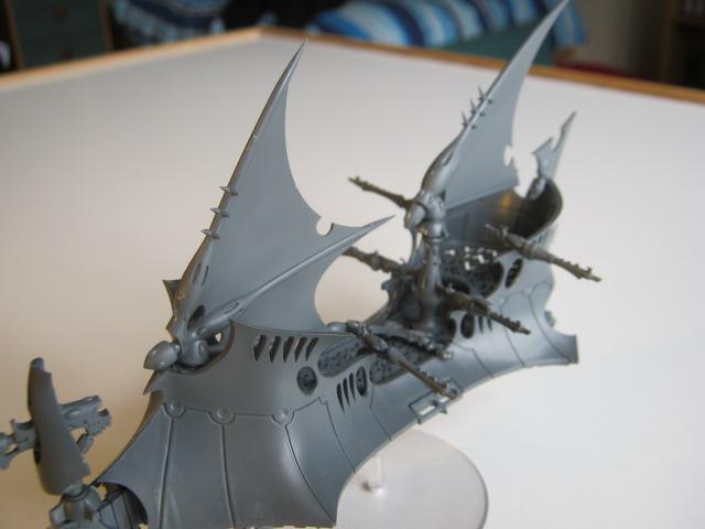 A close up of the splinter guns