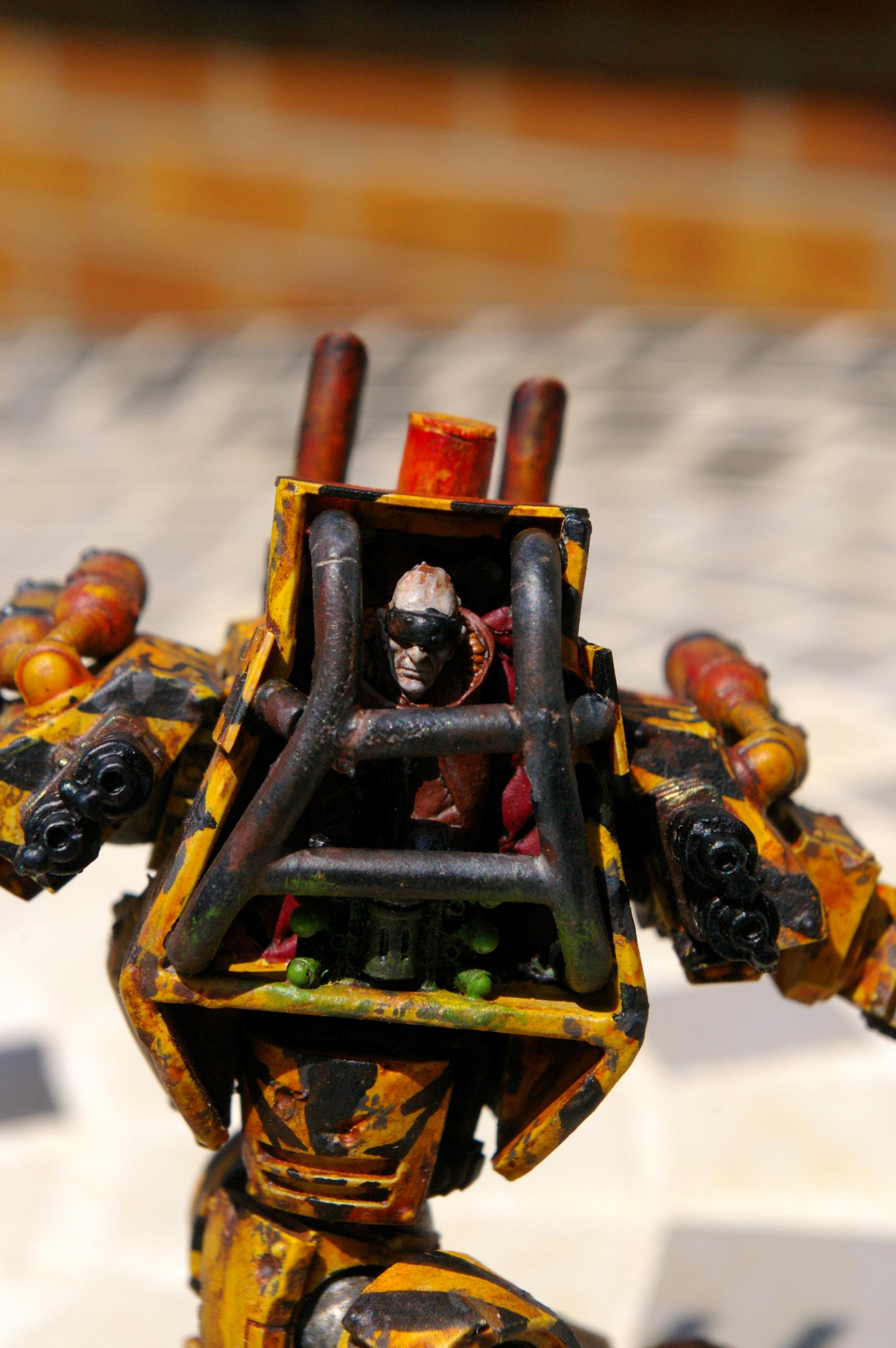 Heavy demo servitor - Cock-pit detail