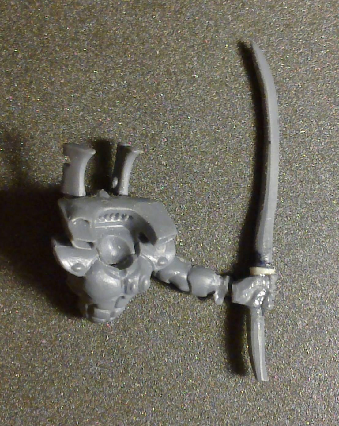 Sprue Sword with Hand 4