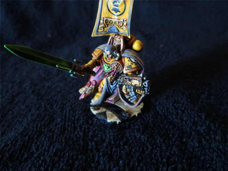 Assault On Black Reach, Captain, Imperial Fists, Marble Base